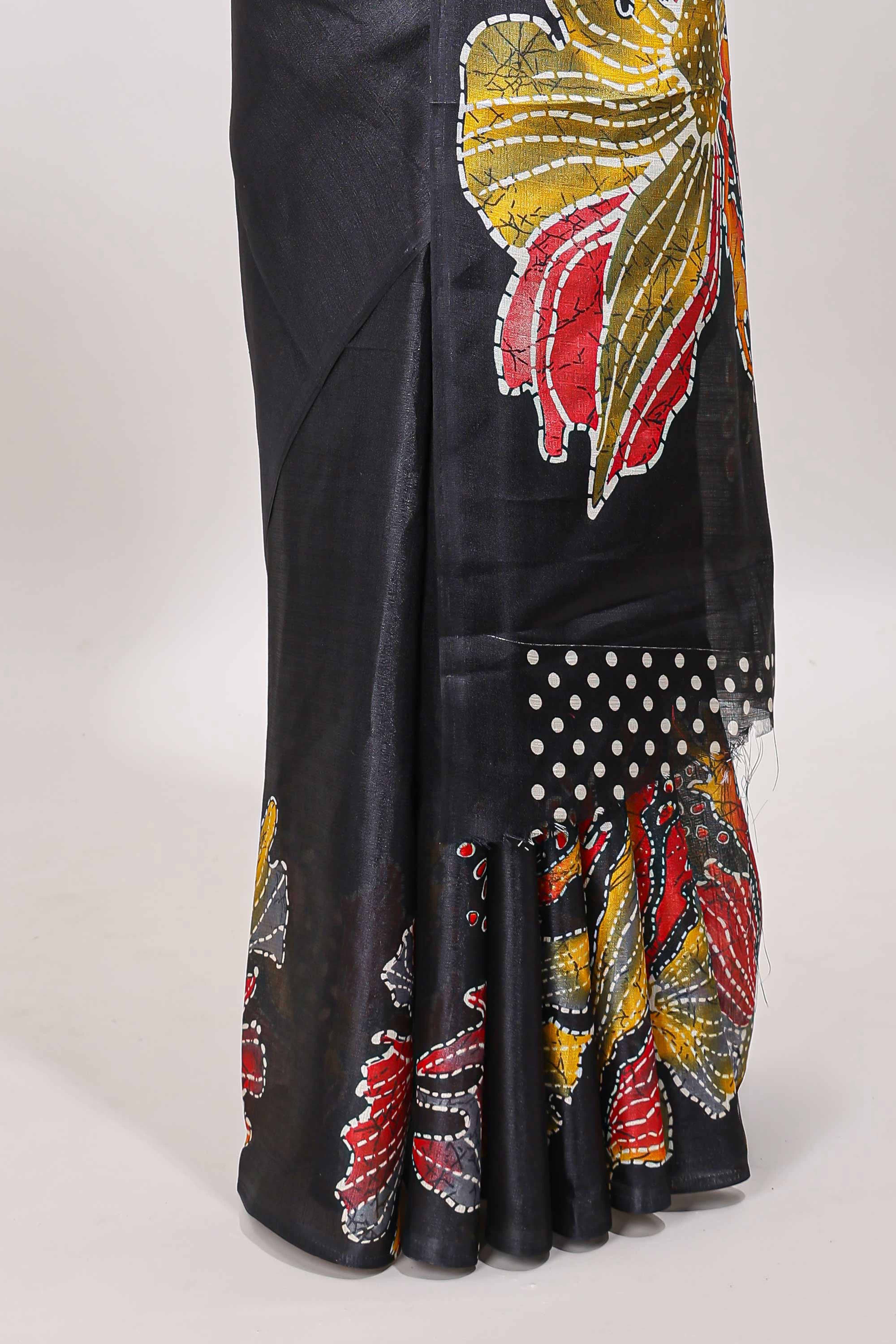 Borderless black floral print south cotton saree with matching butta blouse