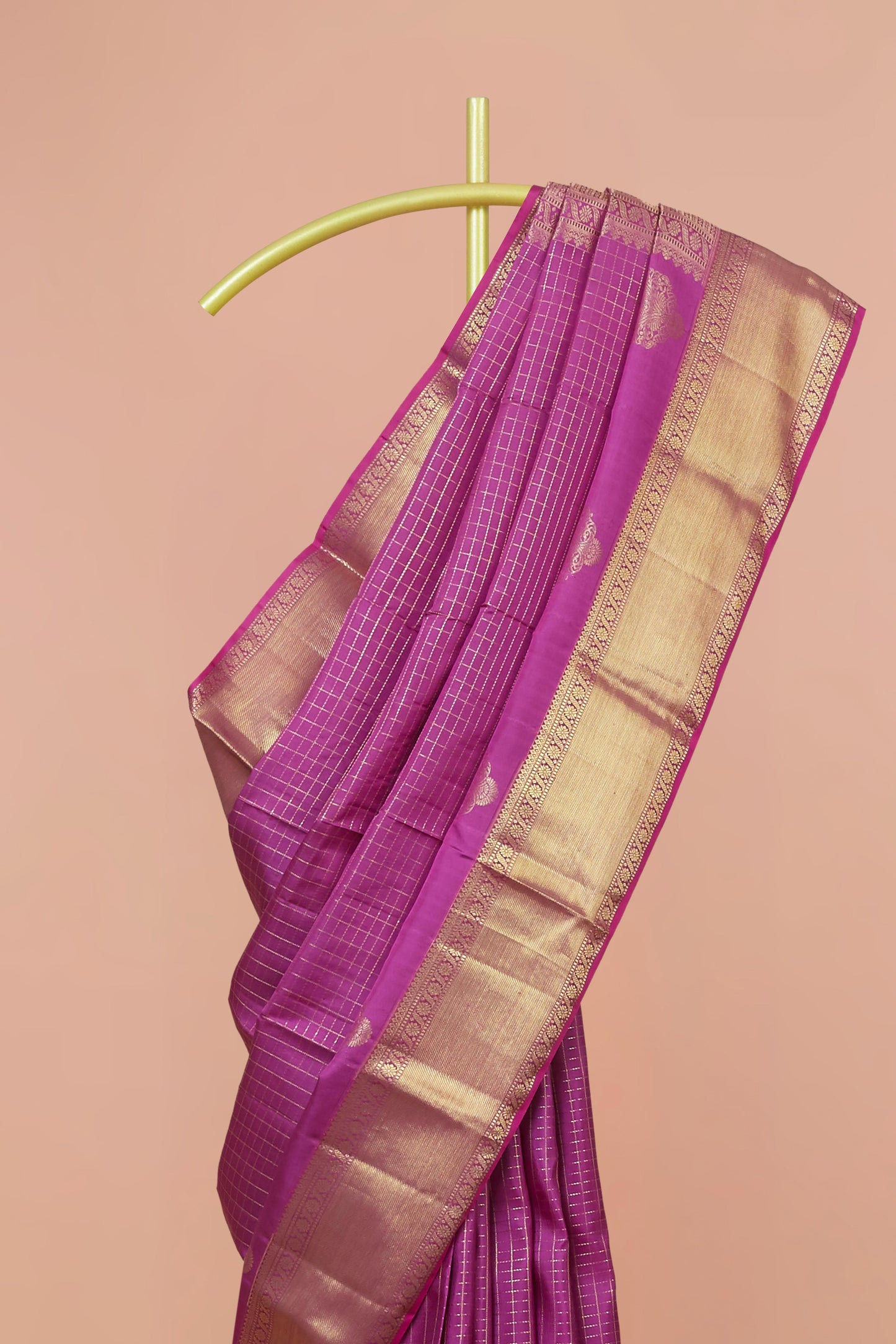 Kanchipuram Vairaoosi and Checks Silk Saree in Magenta Pink with Gold Zari and Self Border