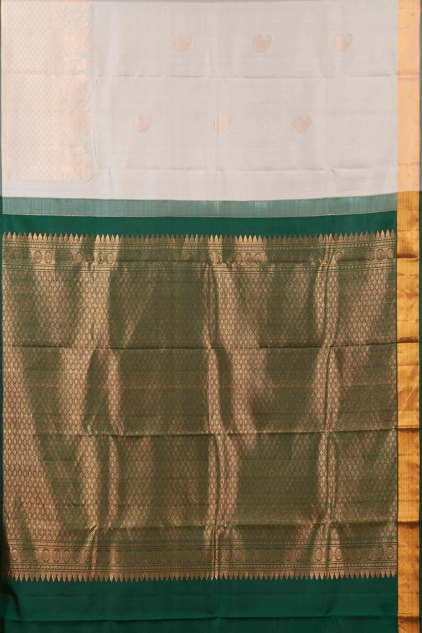 Pastel Grey Kanchipuram Silk Saree with Soft Peach Zari Border and Traditional Weave Pallu