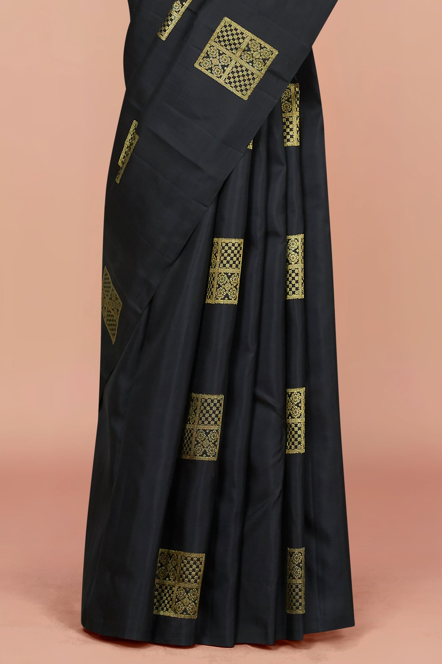 Elegant Black Kanchipuram Borderless Pure Silk Saree with Geometric Zari Buttas