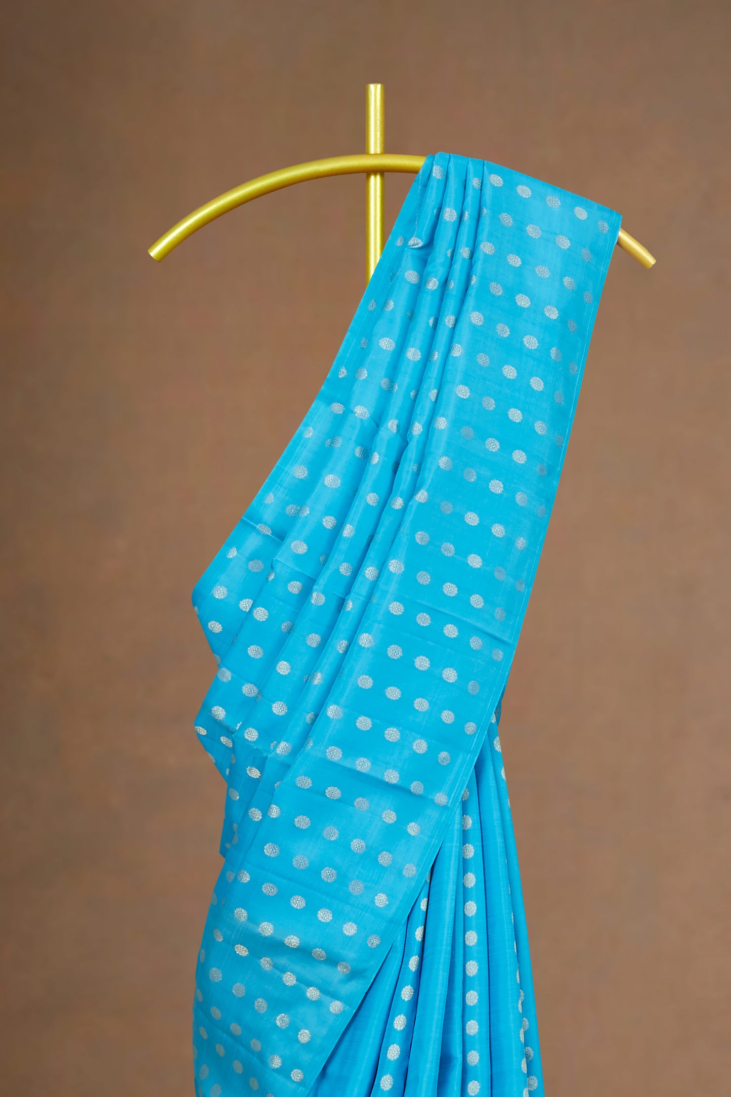 Sky Blue Borderless Kanchipuram Pure Silk Saree with Zari Polka Buttas