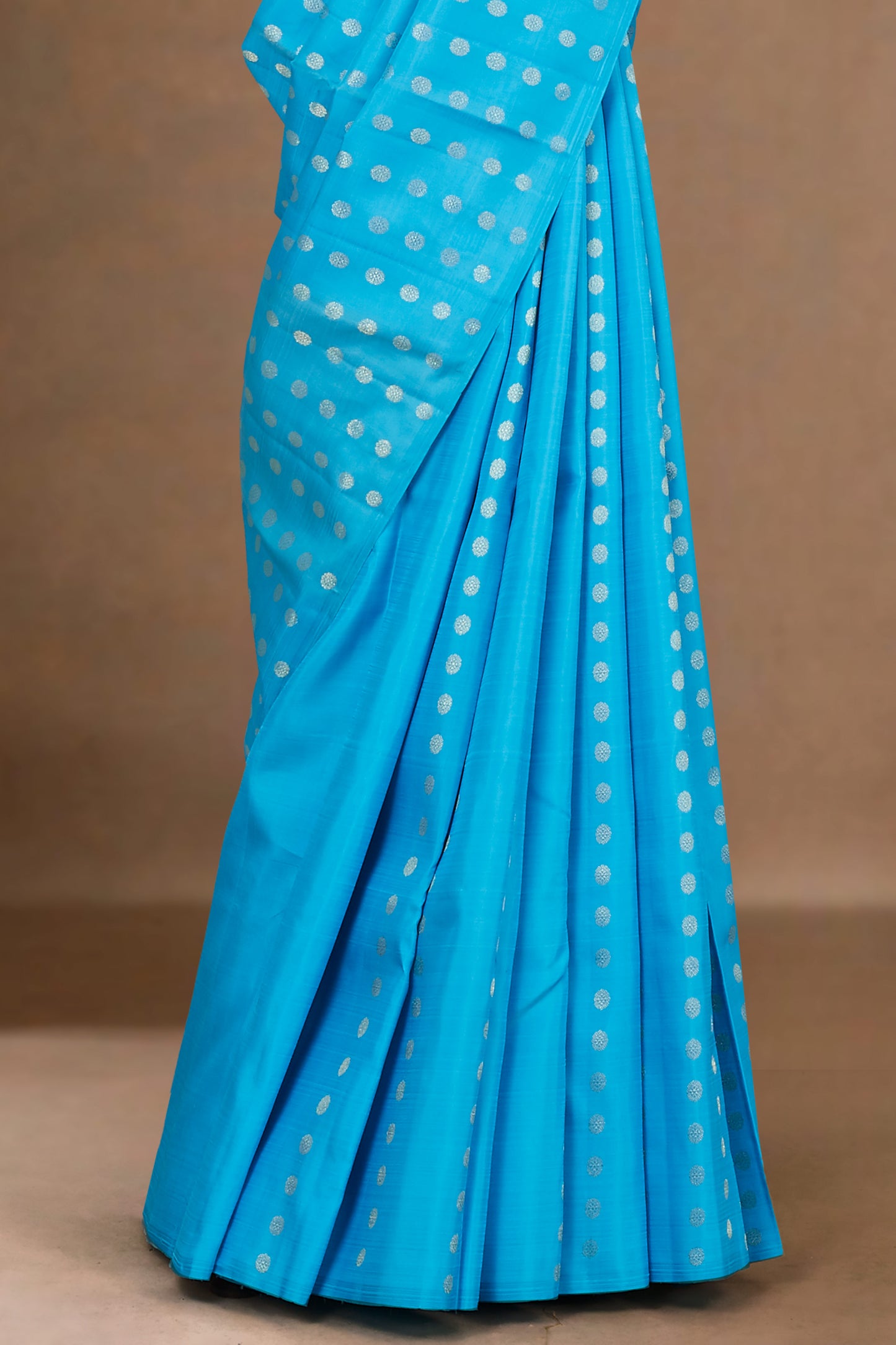 Sky Blue Borderless Kanchipuram Pure Silk Saree with Zari Polka Buttas