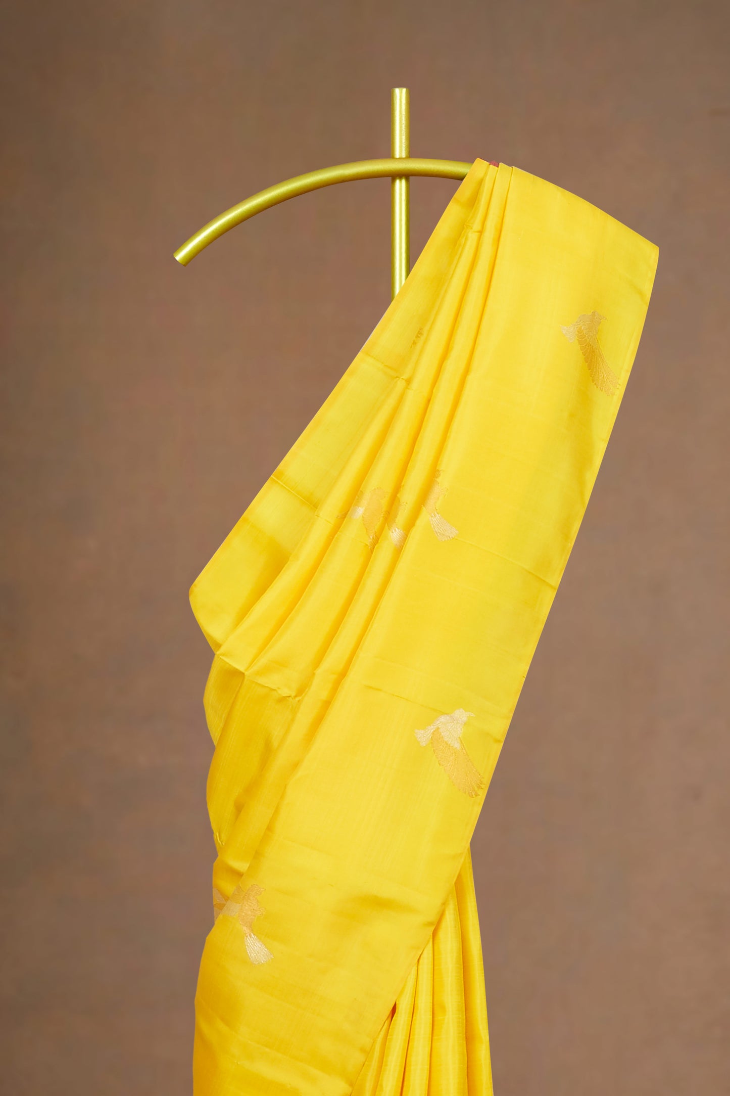 Sunshine Yellow Borderless Kanchipuram Pure Silk Saree with Silver Zari Bird Motif Buttas