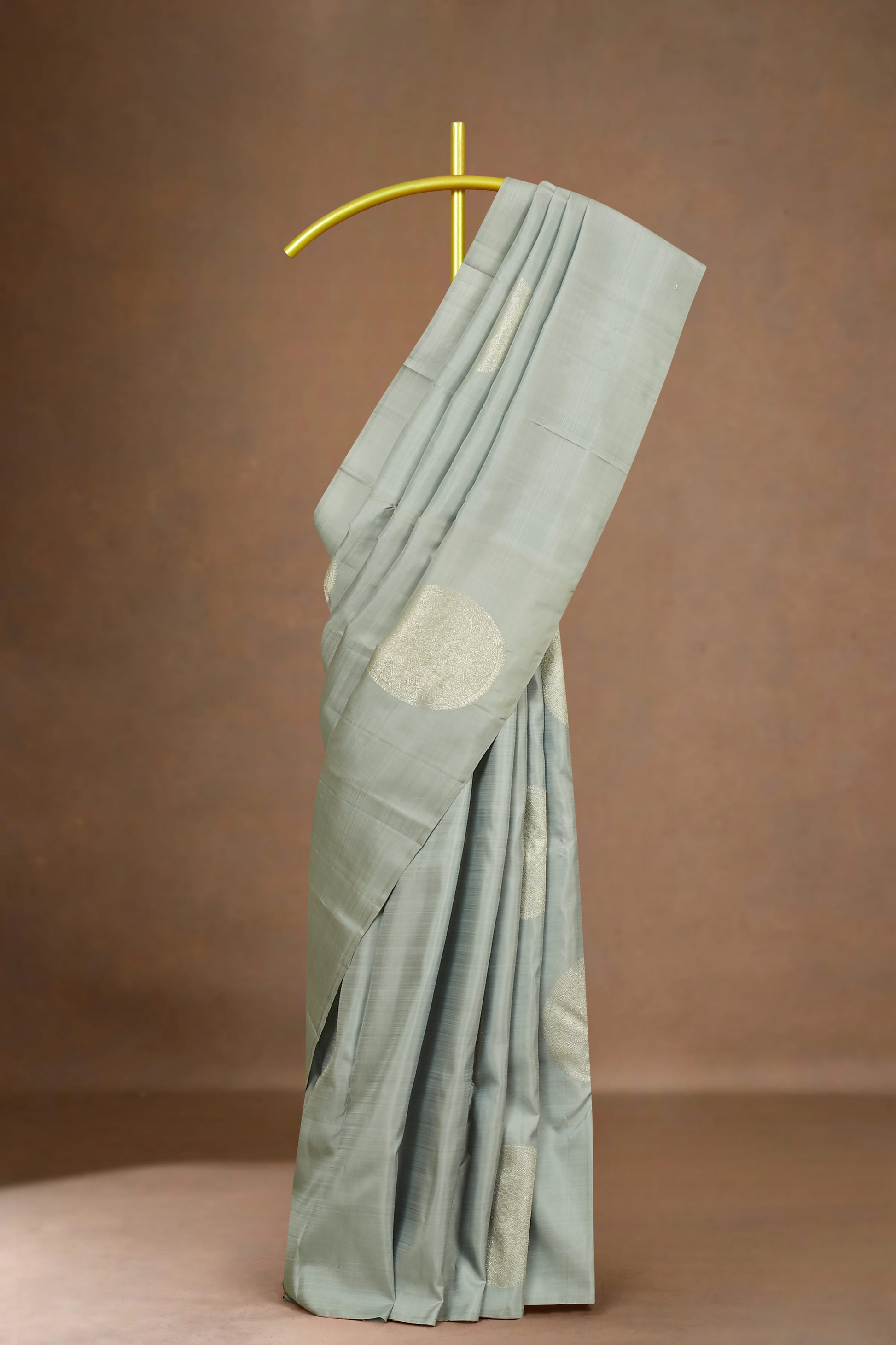 Grey Kanchipuram Border Less