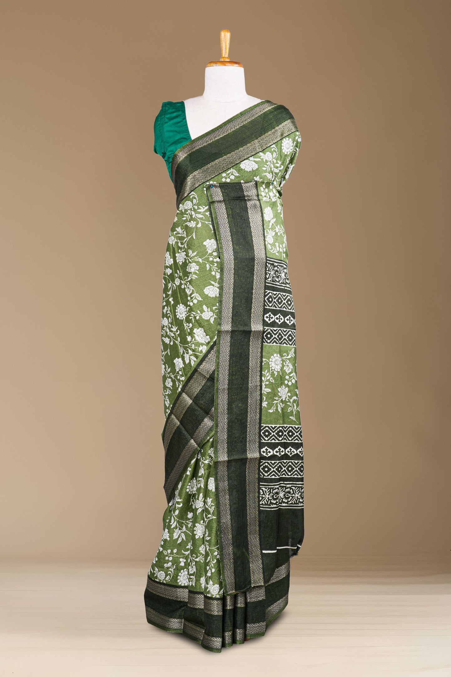 Dola Crush Sarees