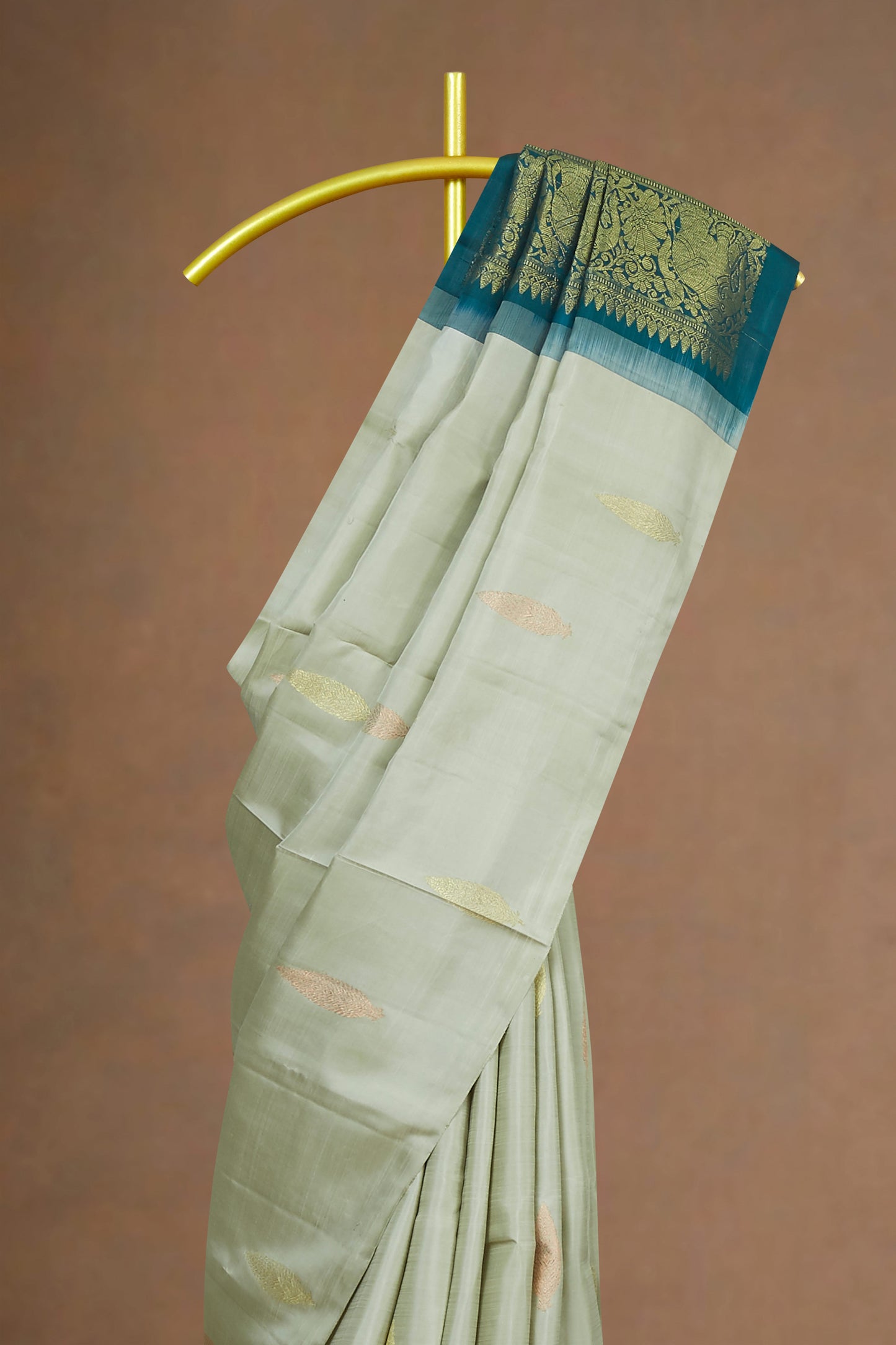 Ivory & Teal Borderless Kanchipuram Pure Silk Saree with Zari Body Buttas