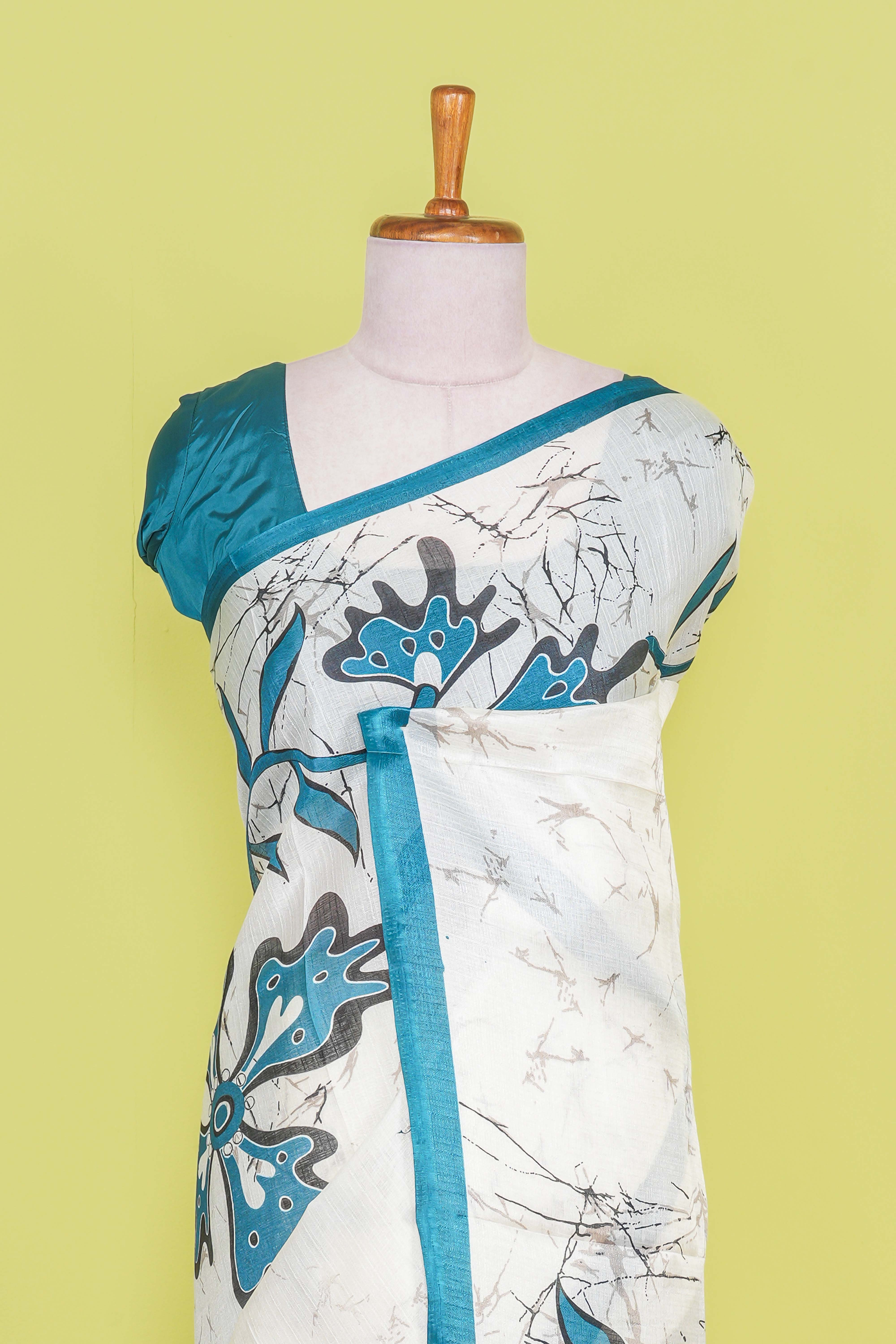 White south cotton Saree Digital Floral Print Across The Body With Contrast Border Along With Pink Flower Motifs Blouse