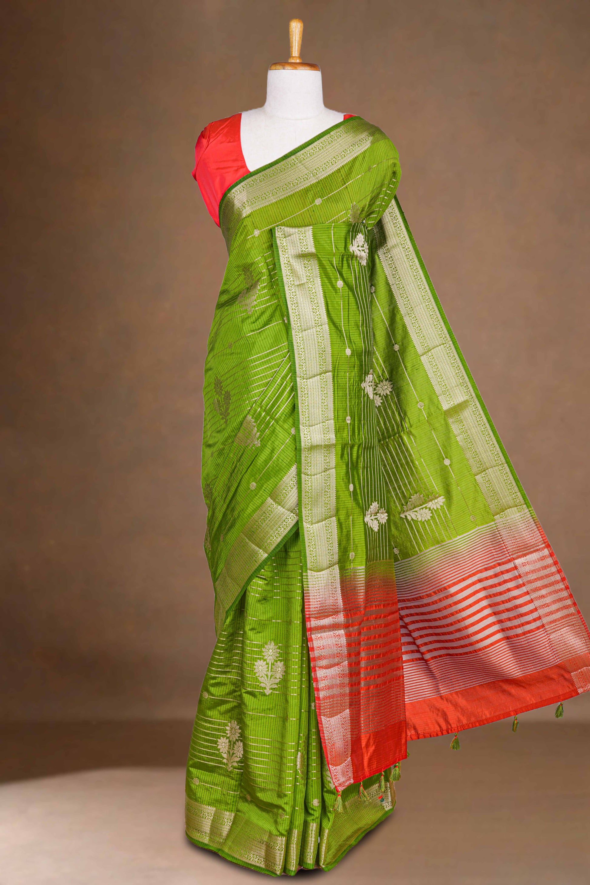 green raw silk saree