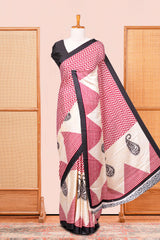 Read Modal Silk Saree Lightweight ,Flowy. Chevron Design , Contrast Border Along With Floral Printed Blouse