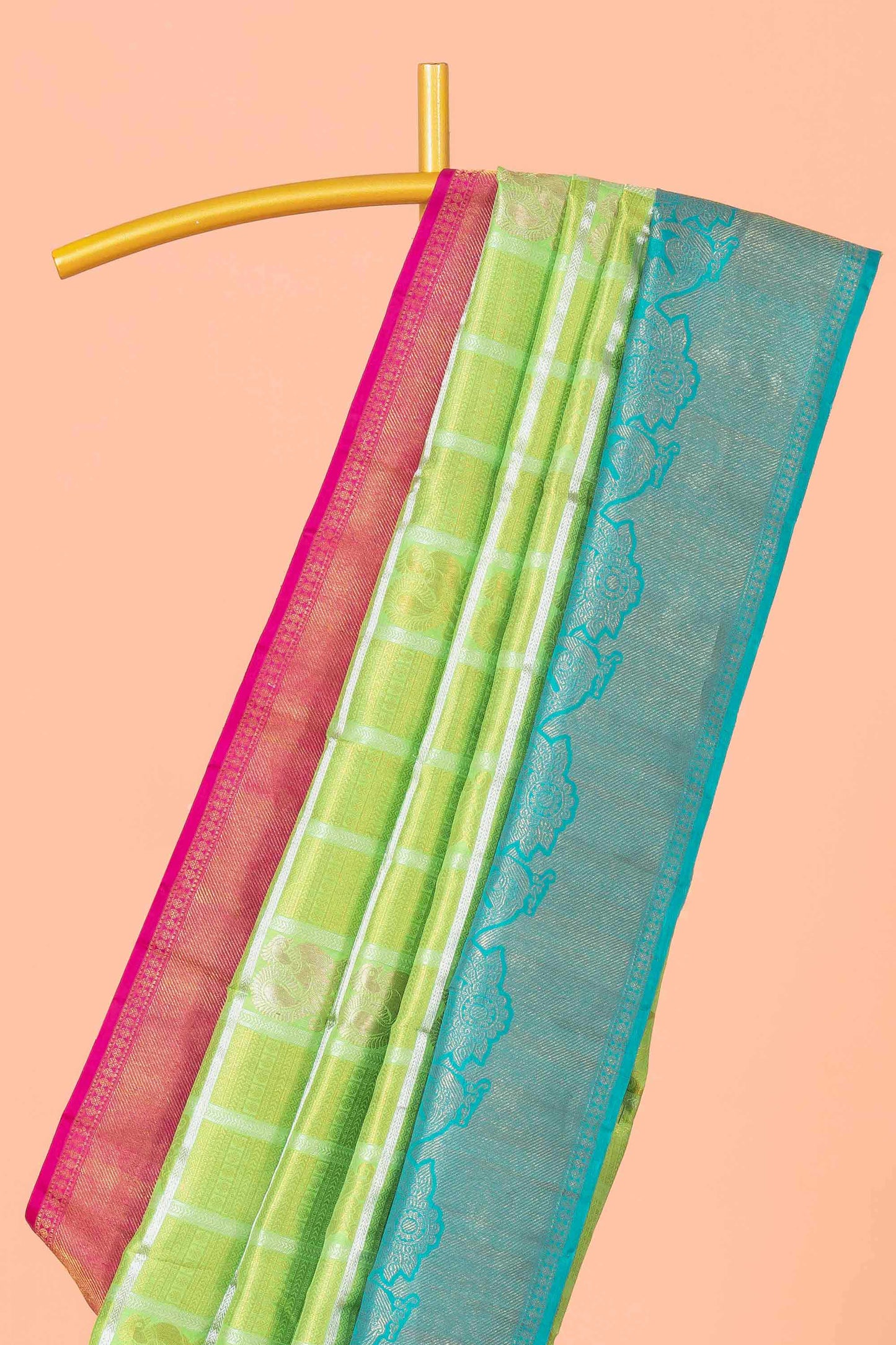 Lime Green Kancheepuram Pattu With Teal Blue Zari Border And Pink Contrast Pallu
