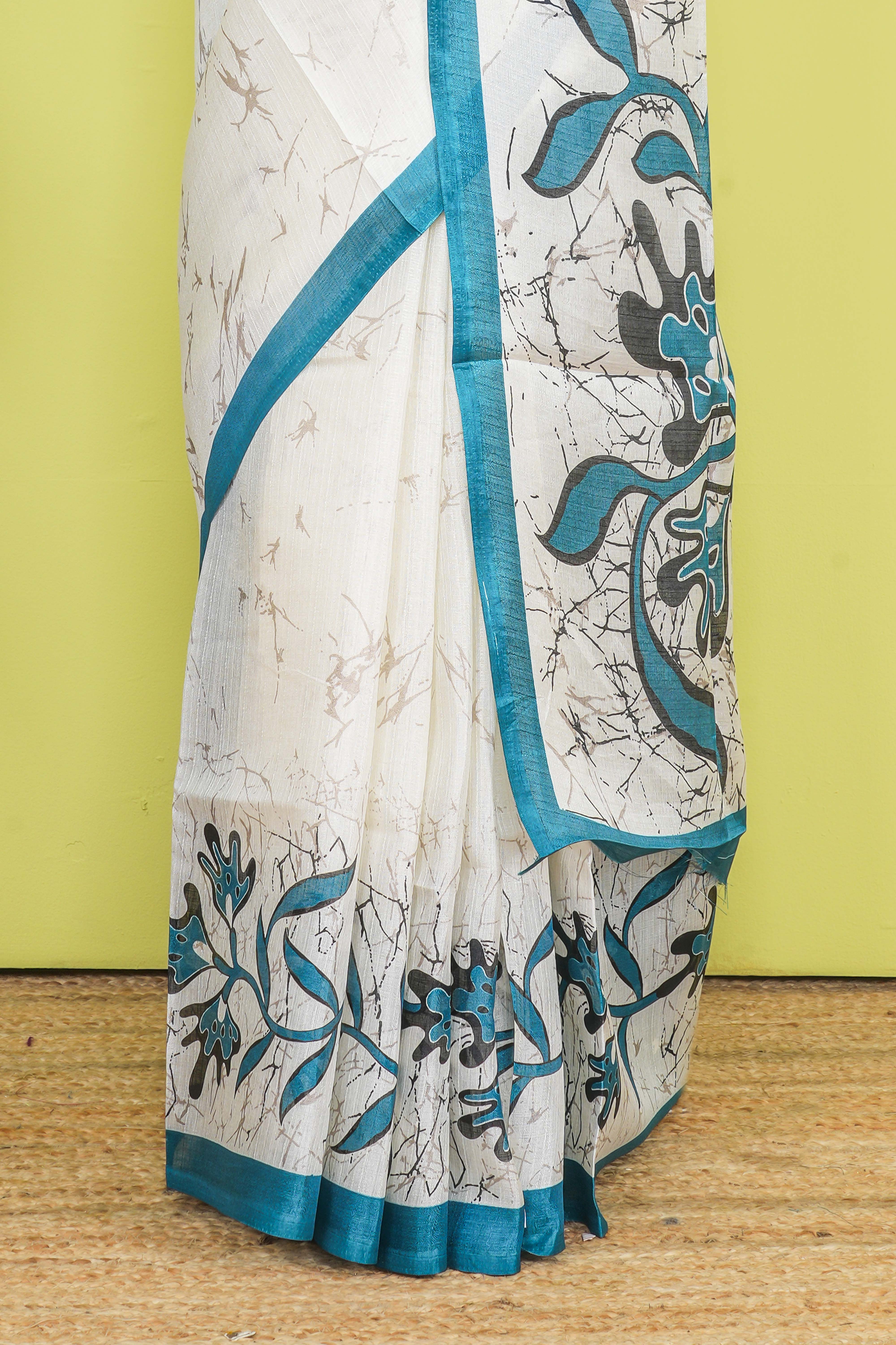 White south cotton Saree Digital Floral Print Across The Body With Contrast Border Along With Pink Flower Motifs Blouse