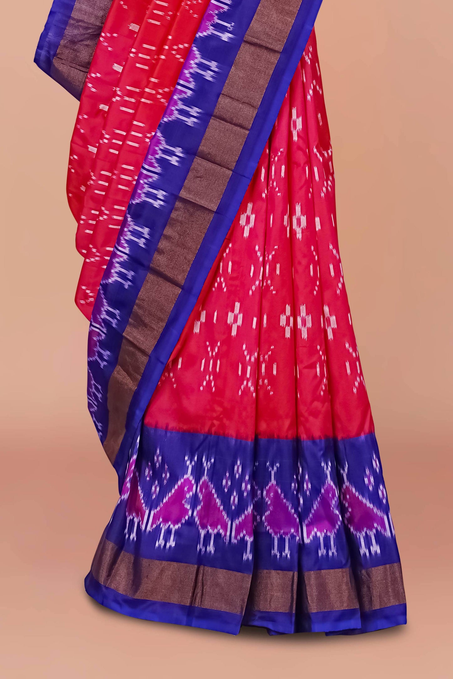 Pure Ikkat Silk Saree in Red with Royal Blue Contrast Border & Traditional Ikat Motifs – Elegant Handloom Weave