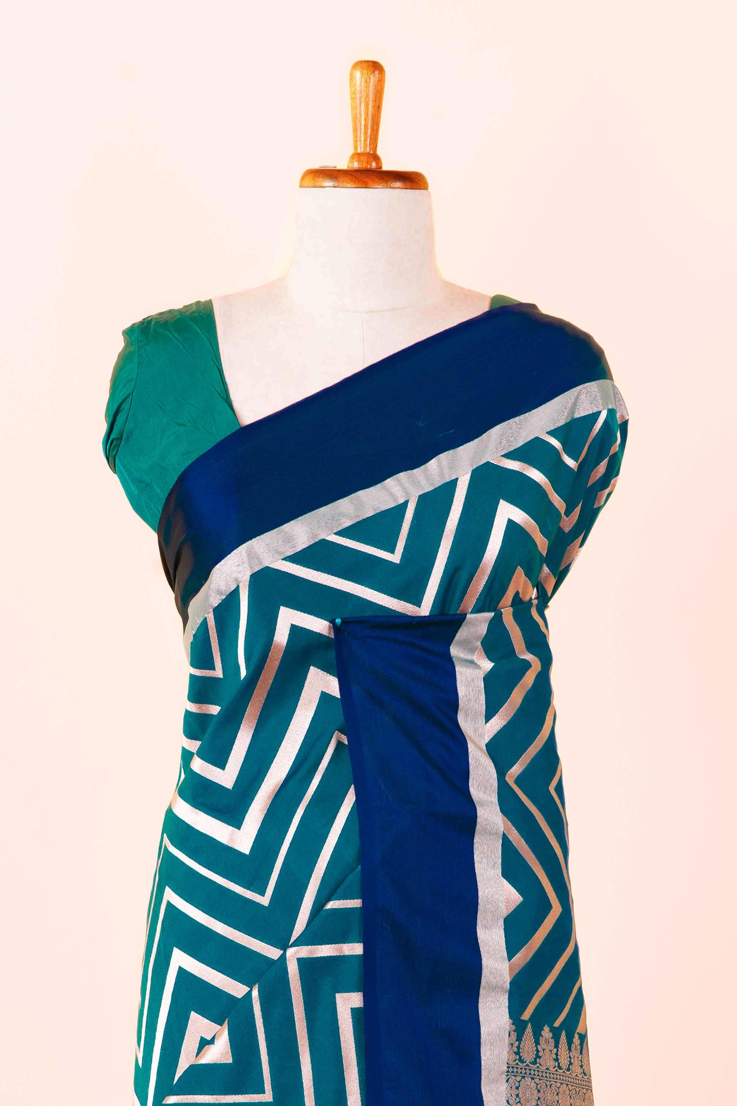 peacock green art silk saree