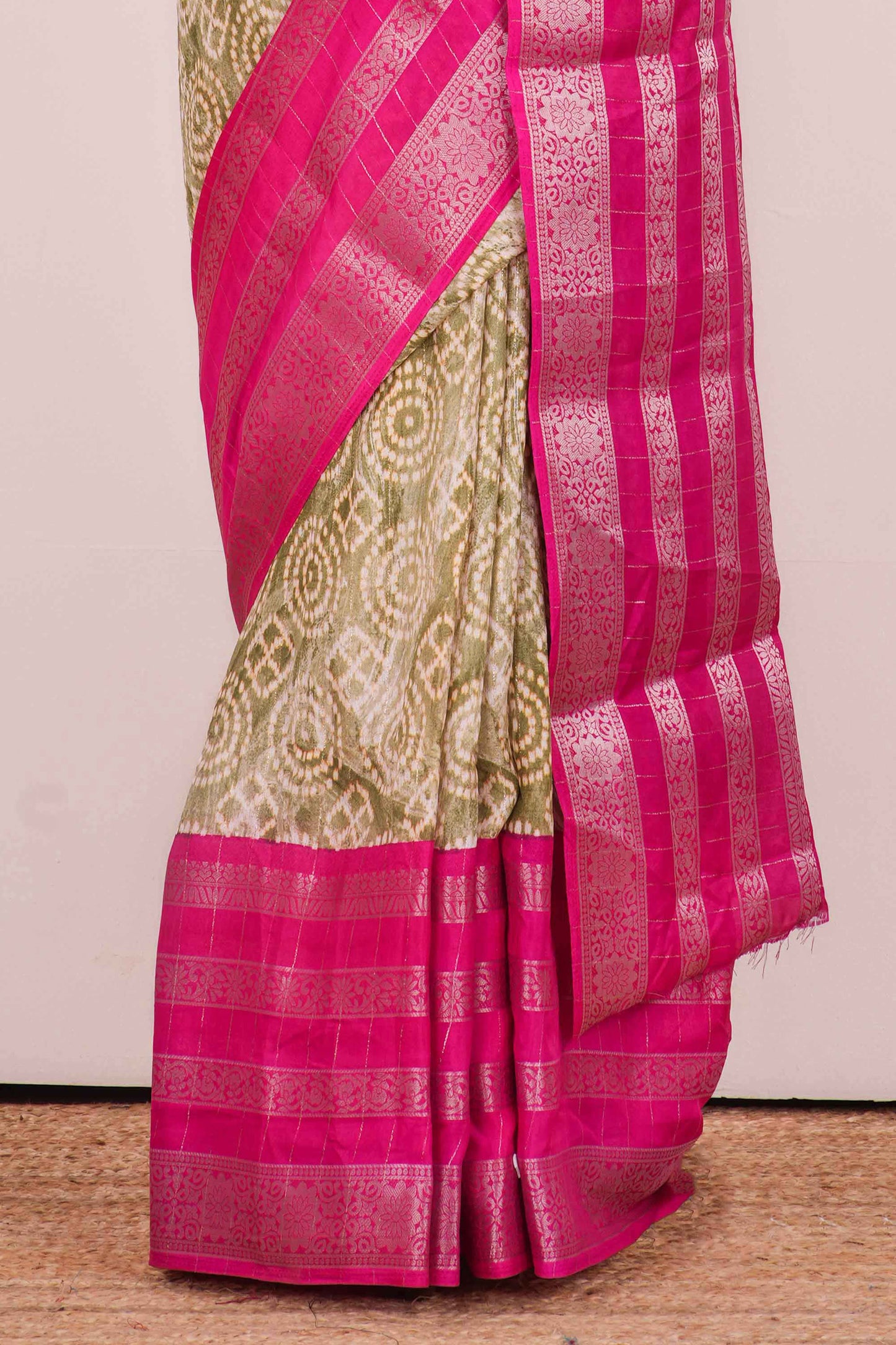 Dola Silk
