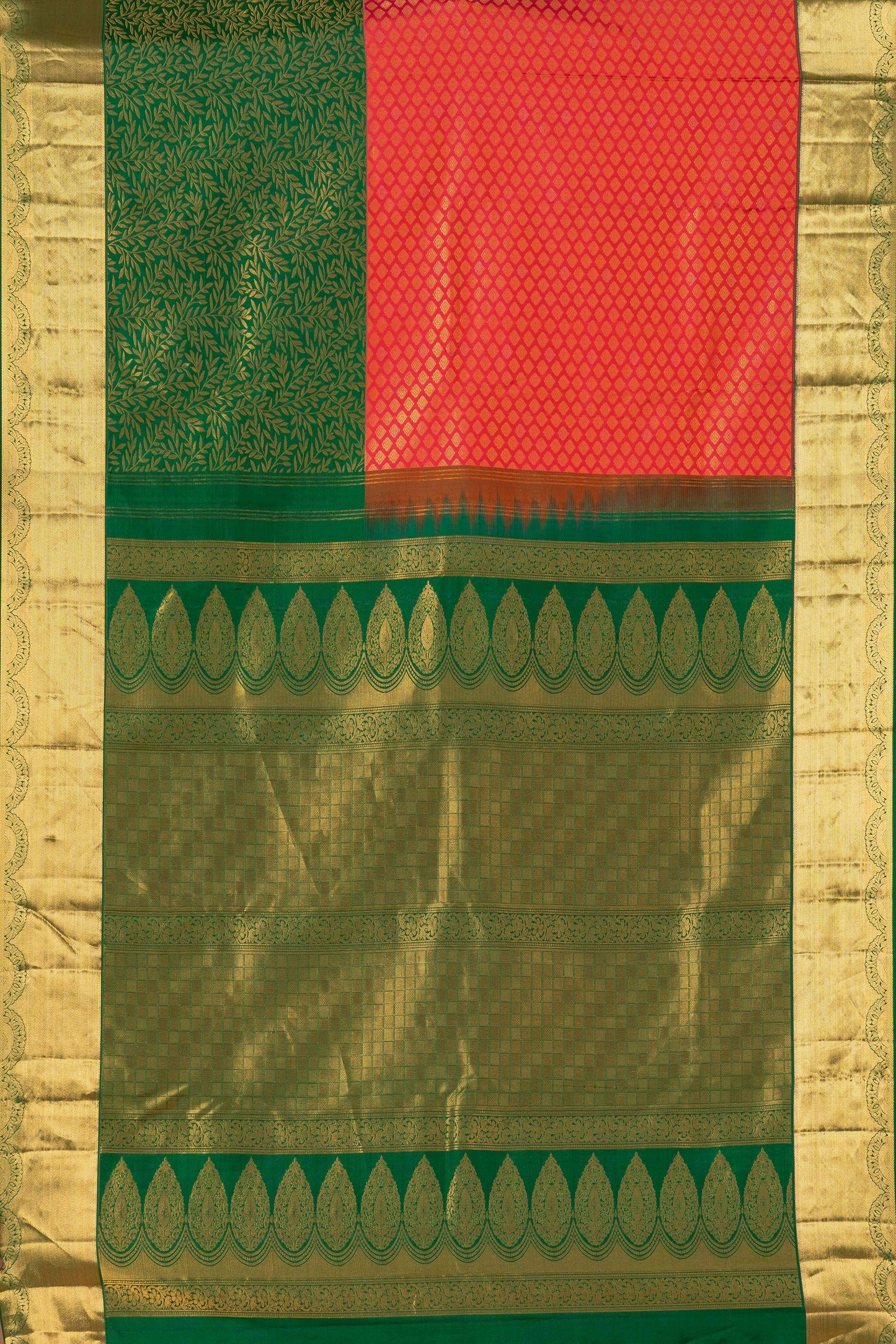 Traditional Swayamvara Pattu Silk Saree with Rich Zari Work and Contrasting Pallu