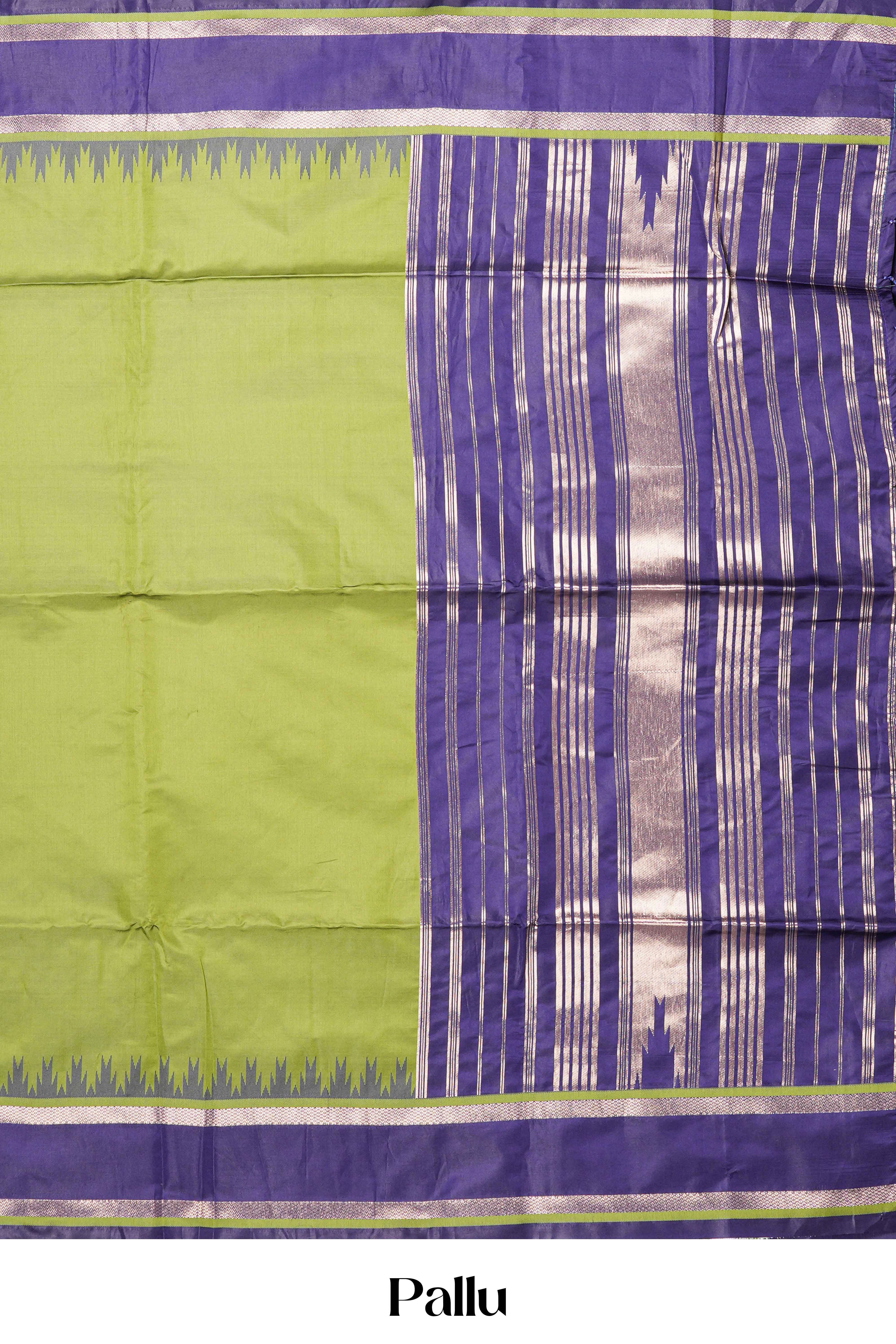 Green Art Silk Saree With Plain Body Contrast Gold Zari Stripes Pallu
