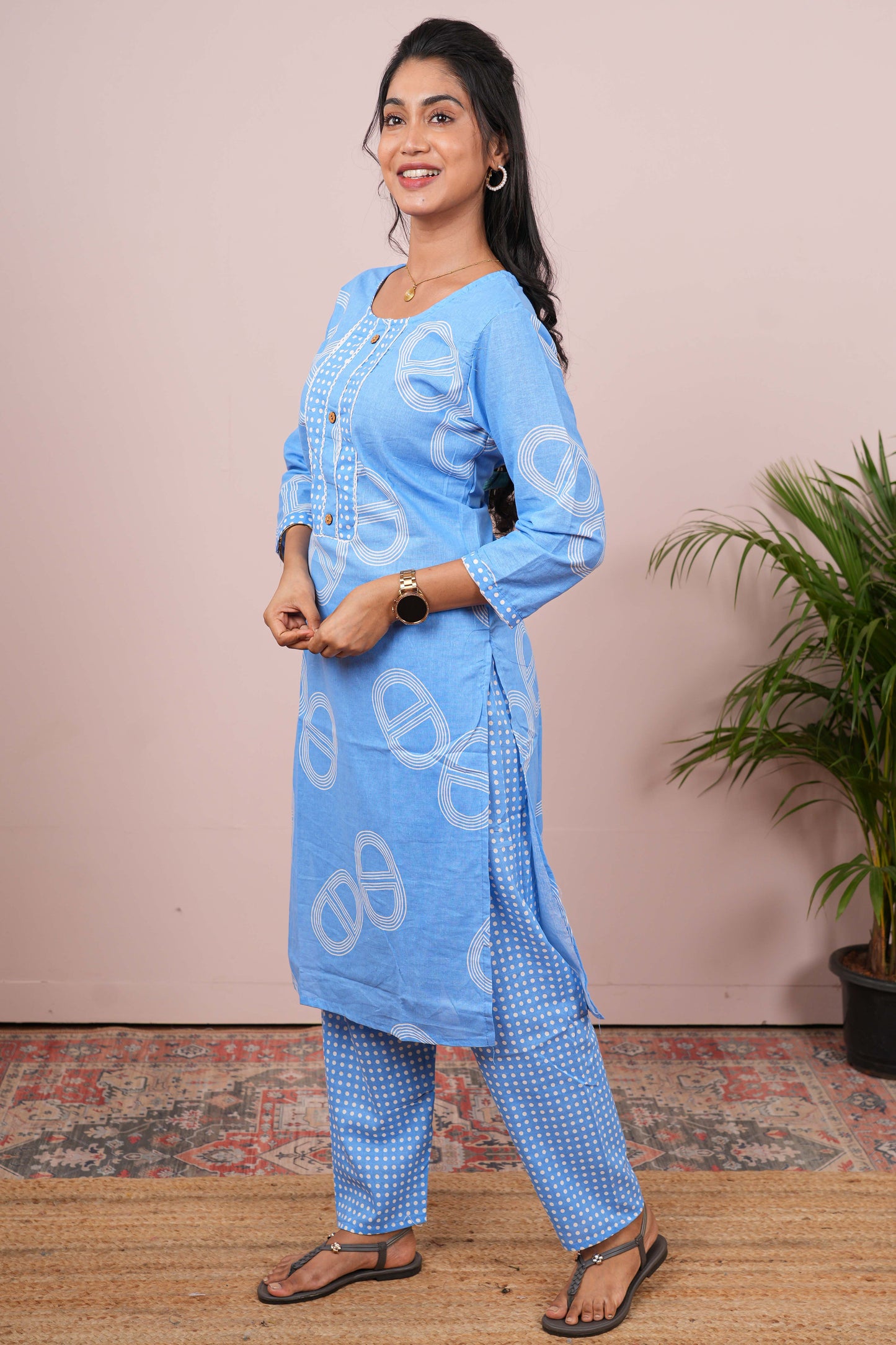 Womens Chudidhar