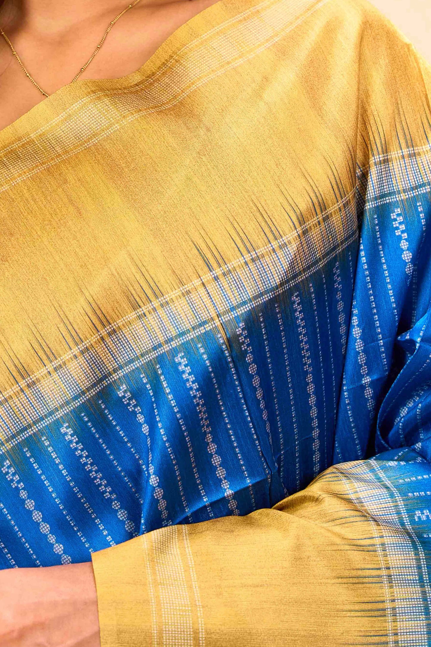 Semi Tussar