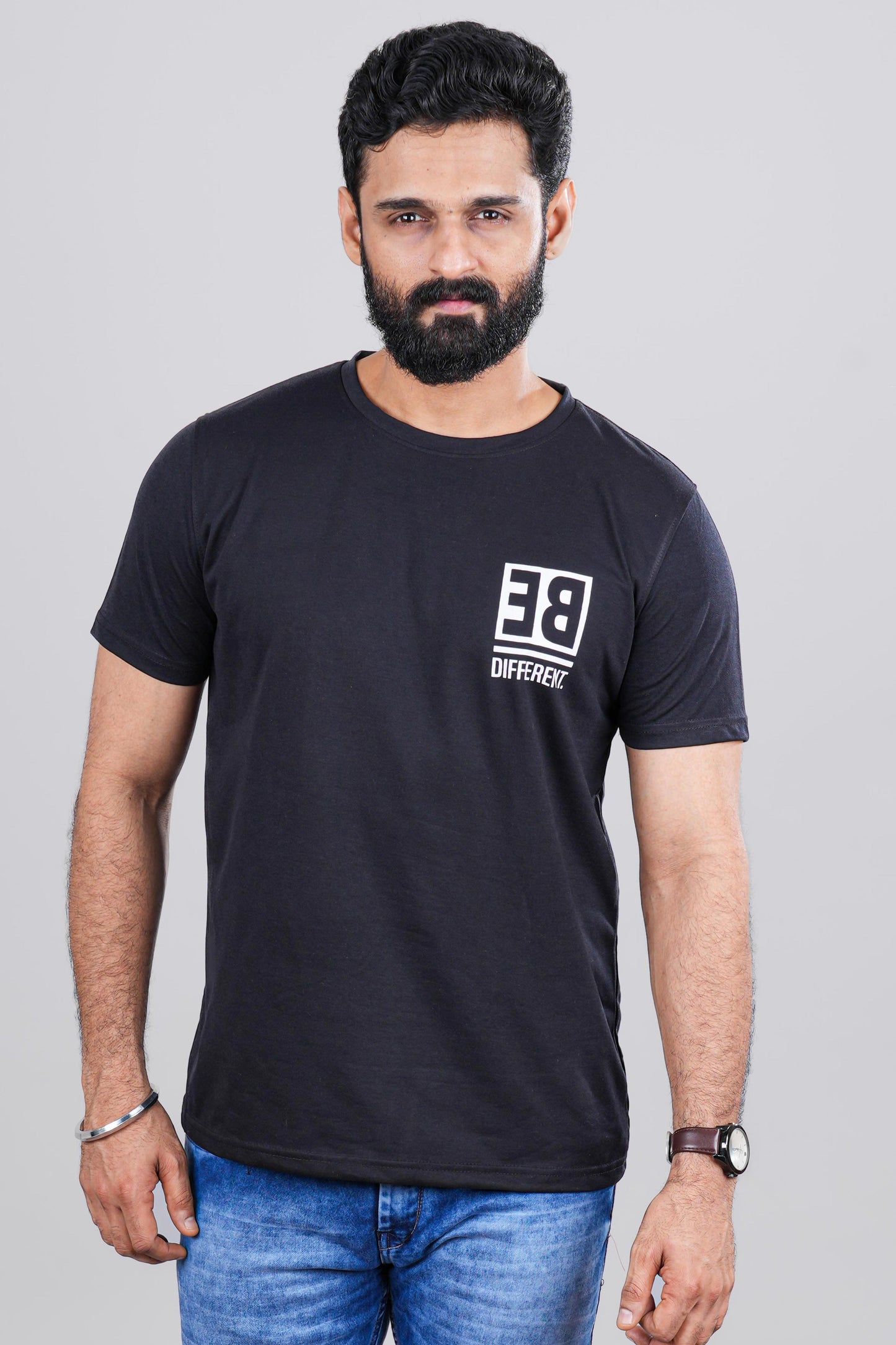 Mens T shirt