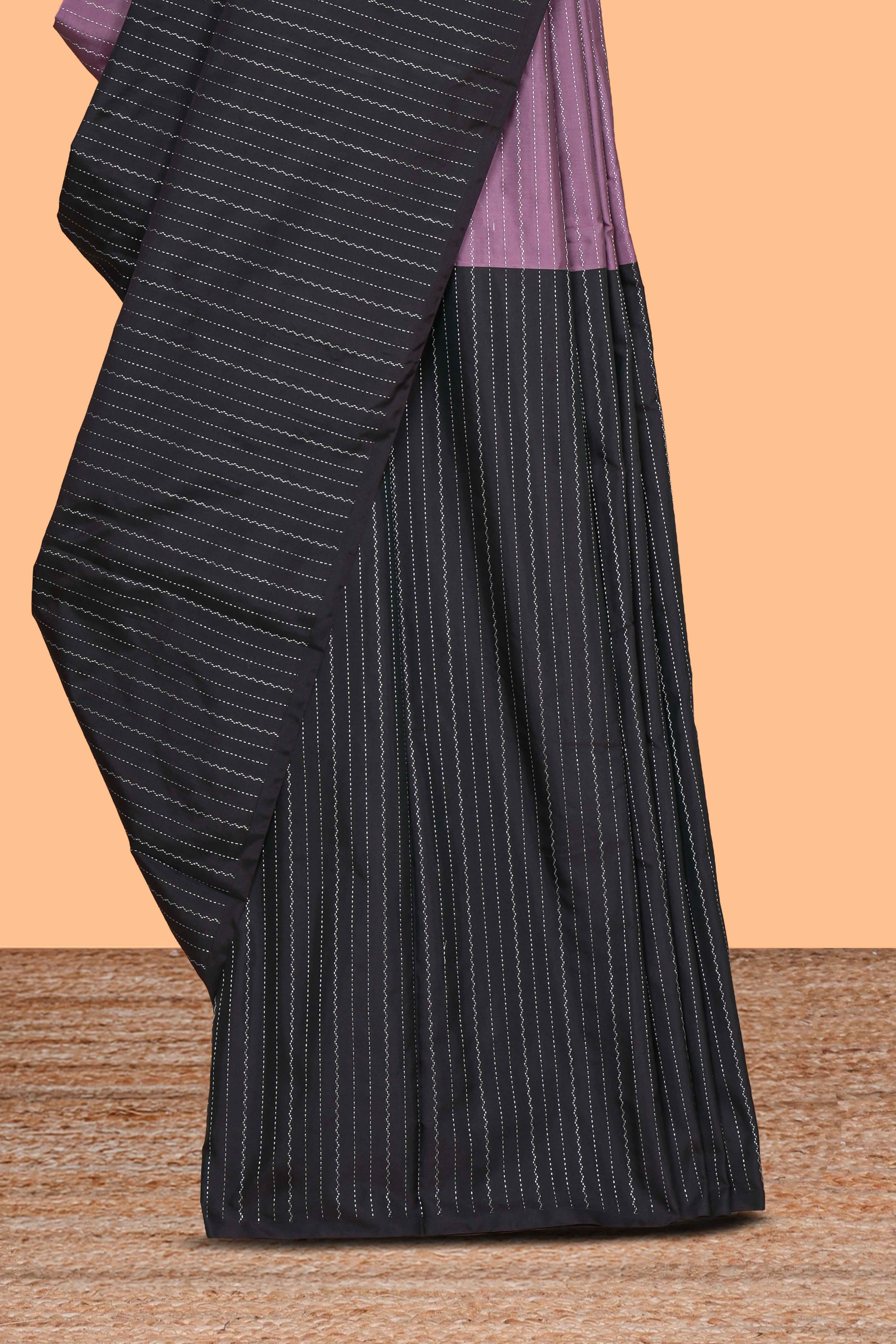 Borderless mauve & black dual tone striped design arani gift saree with self pallu and matching blouse