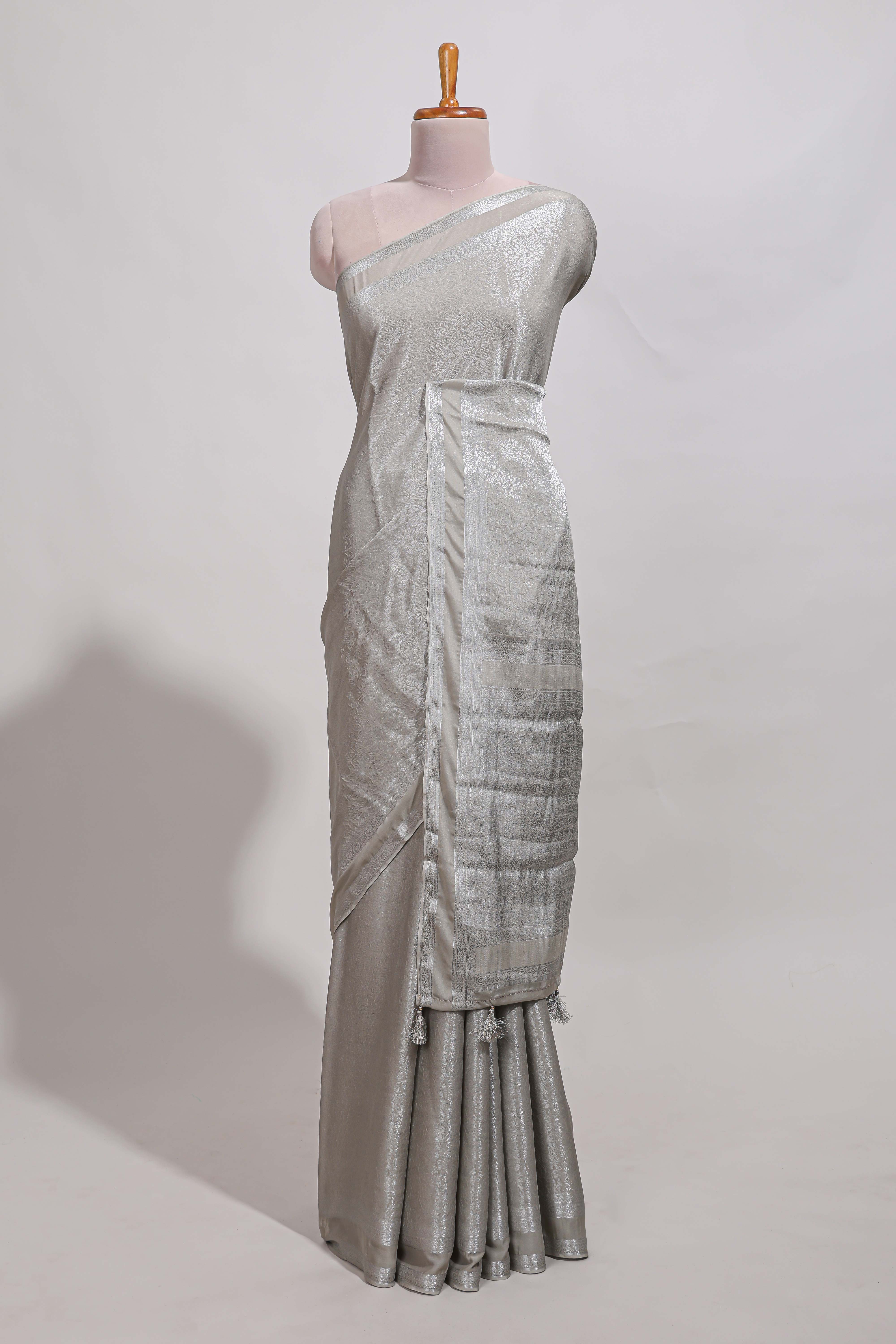 silver art mysore silk saree with retta petta contrast border and rich pallu with plain blouse
