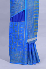 Royal blue color budget silk saree with contrast foil print border and contrast pallu along with contrast blouse piece