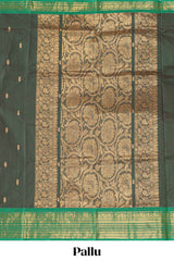Green butta chettinad cotton saree with contrast zari border and matching blouse