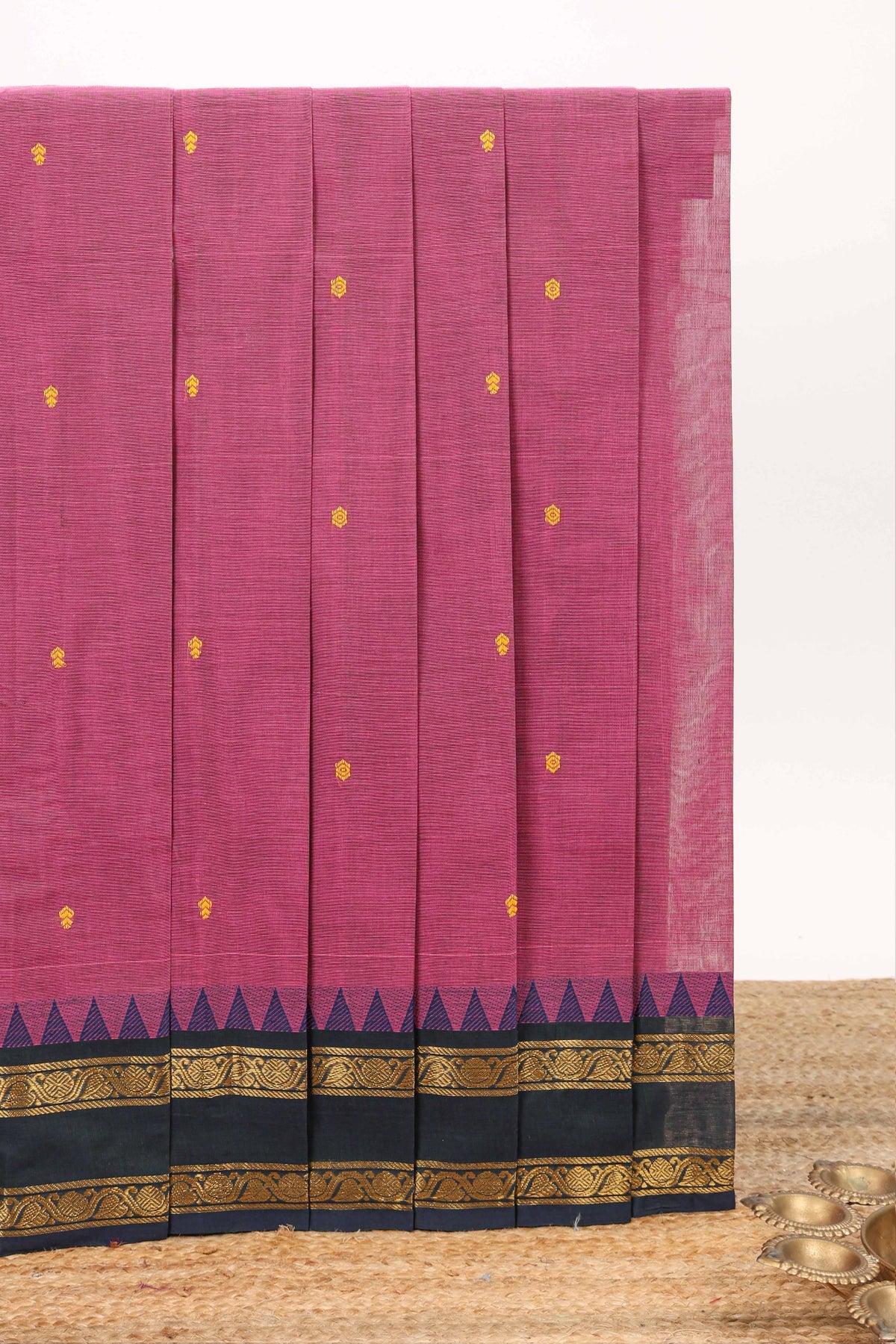 Rouge pink motifs design chettinad cotton saree with contrast zari border and matching blouse