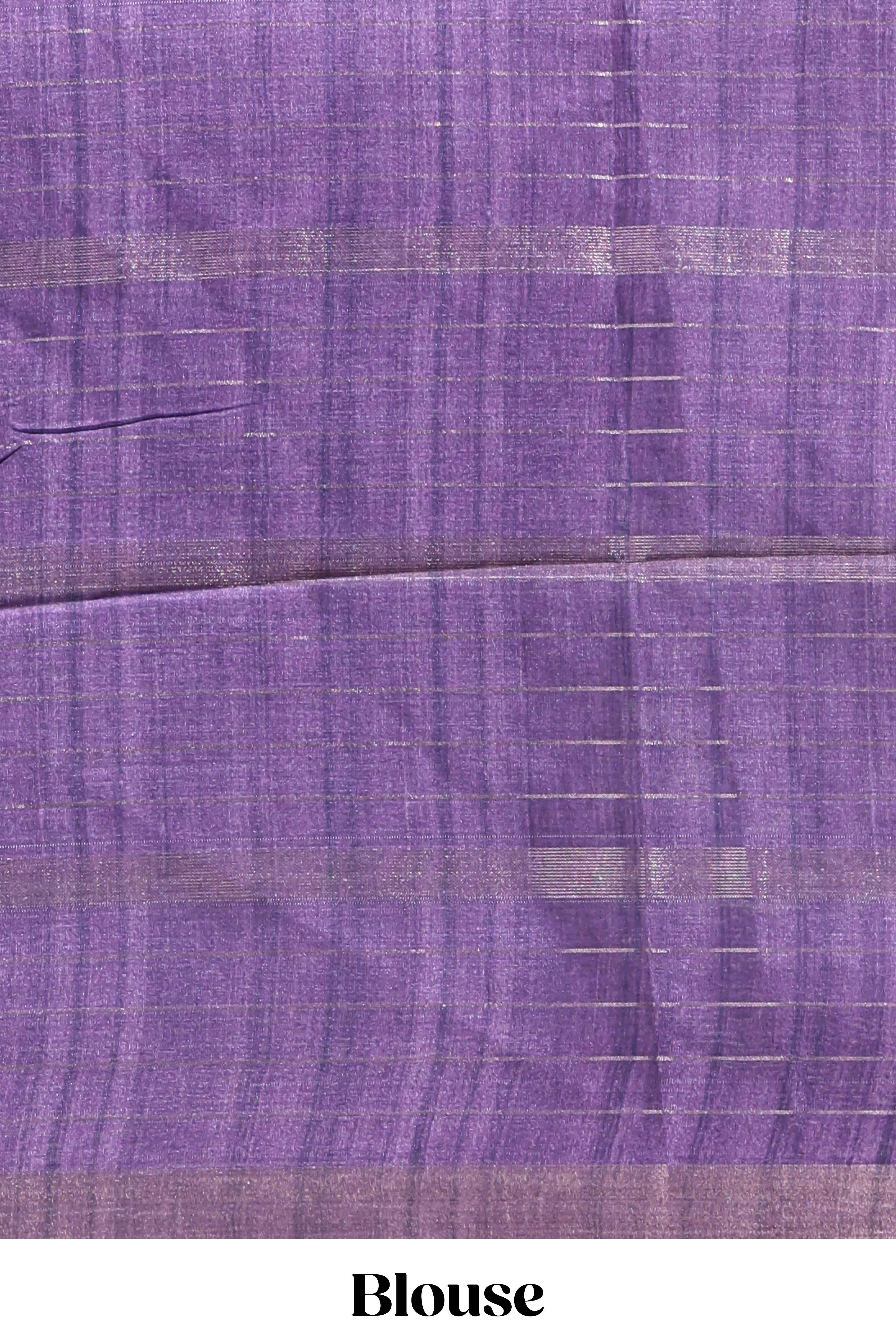 Green checked chanderi cotton saree with contrast zari border and blouse
