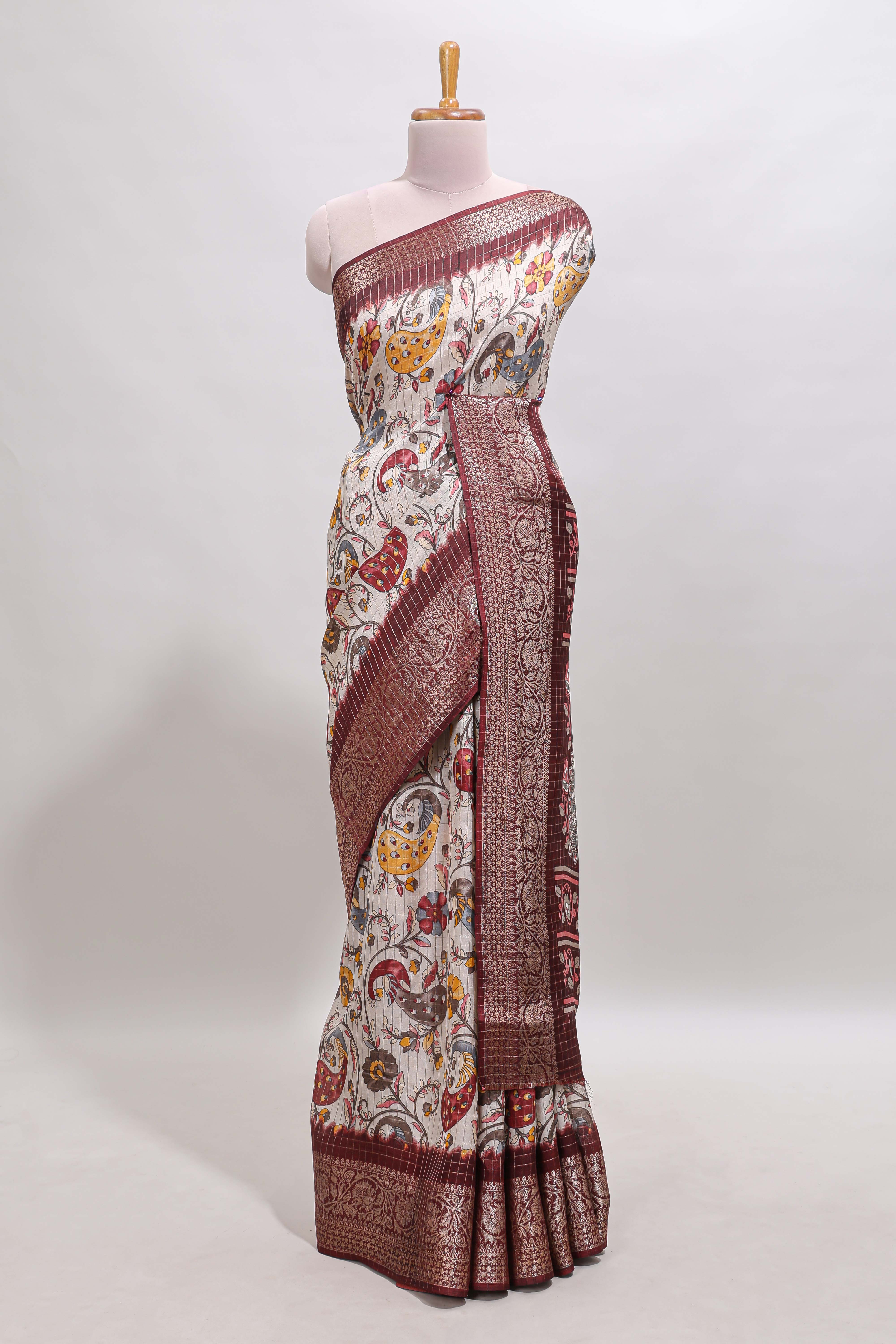 Cream checked floral design chanderi cotton saree with contrast border and printed pallu