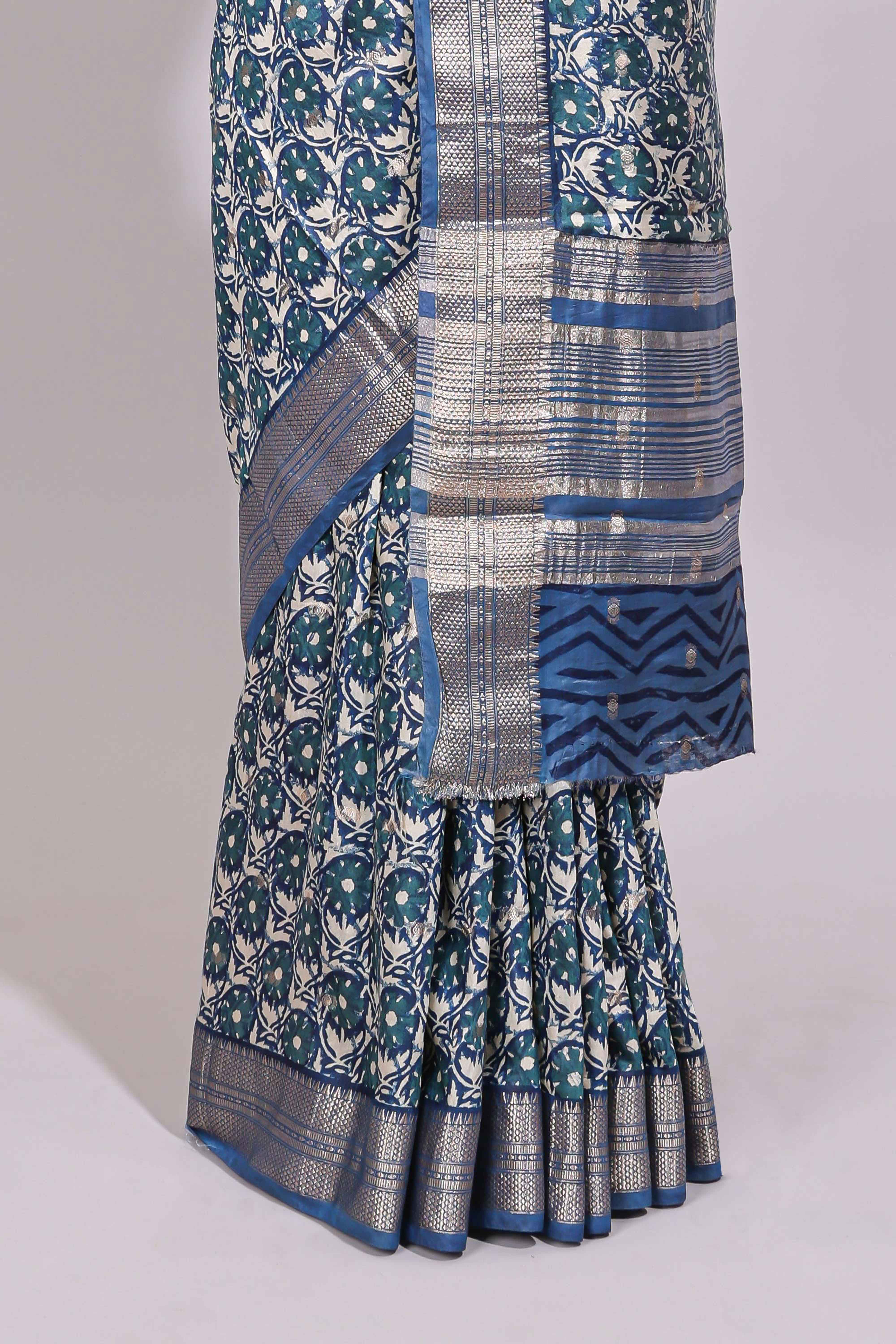 Cream floral design chanderi cotton saree with contrast border and printed blouse