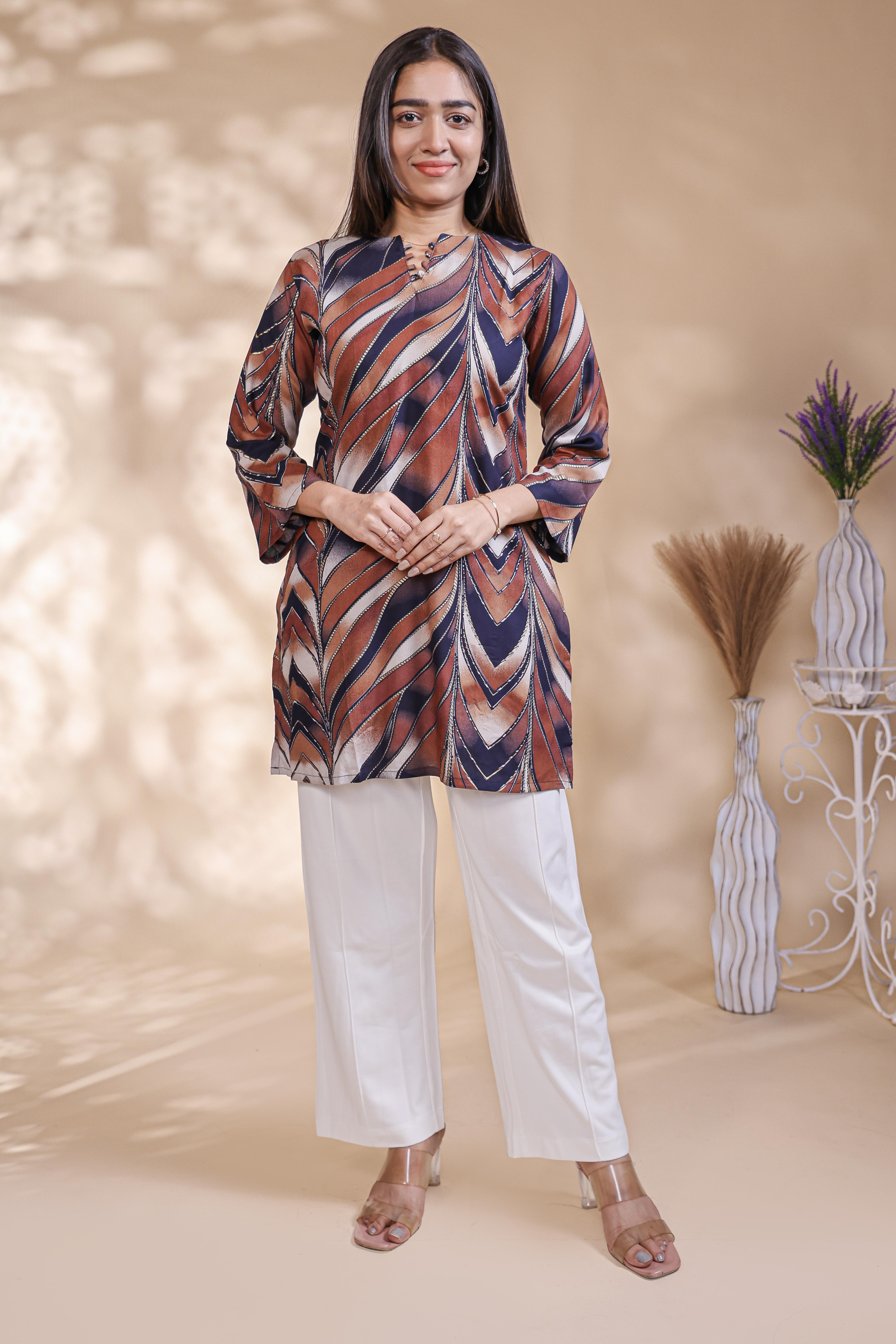 Multi color abstract print Straight Kurti with contrast Trousers Co-Ord Set