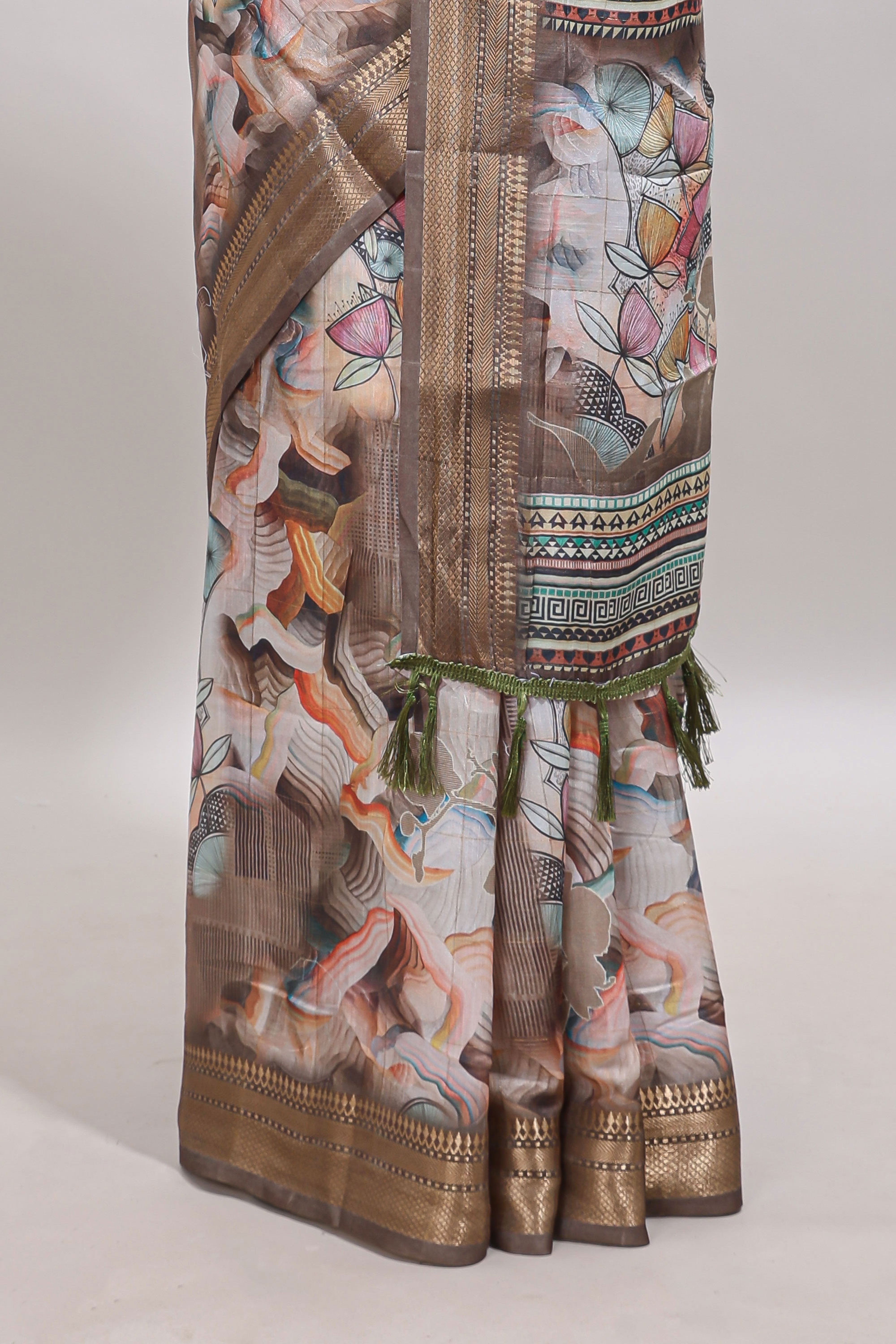 Brown floral design dola silk saree with sellf zari border and matching blouse