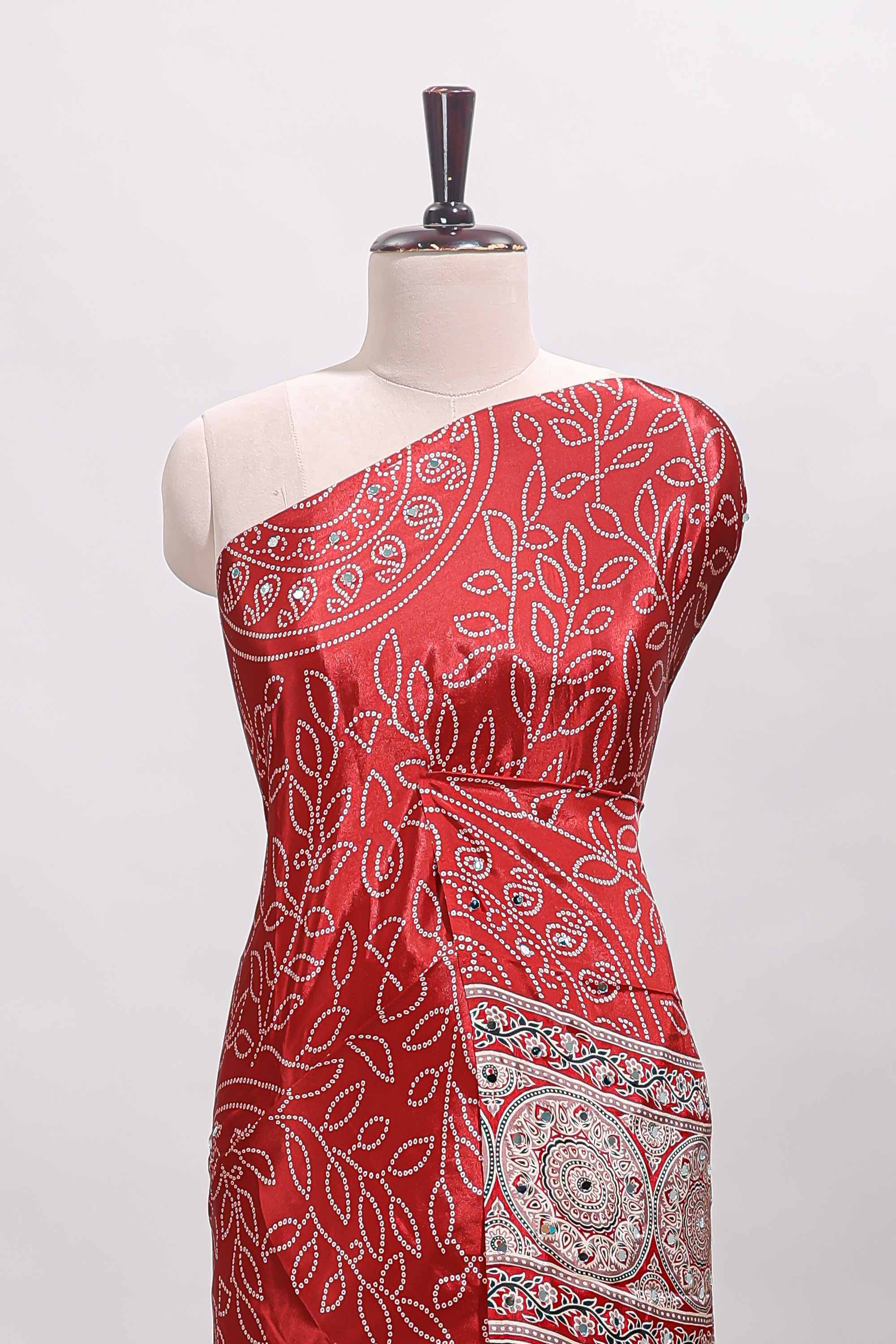 Borderless red floral design georgette saree with printed pallu and matching blouse