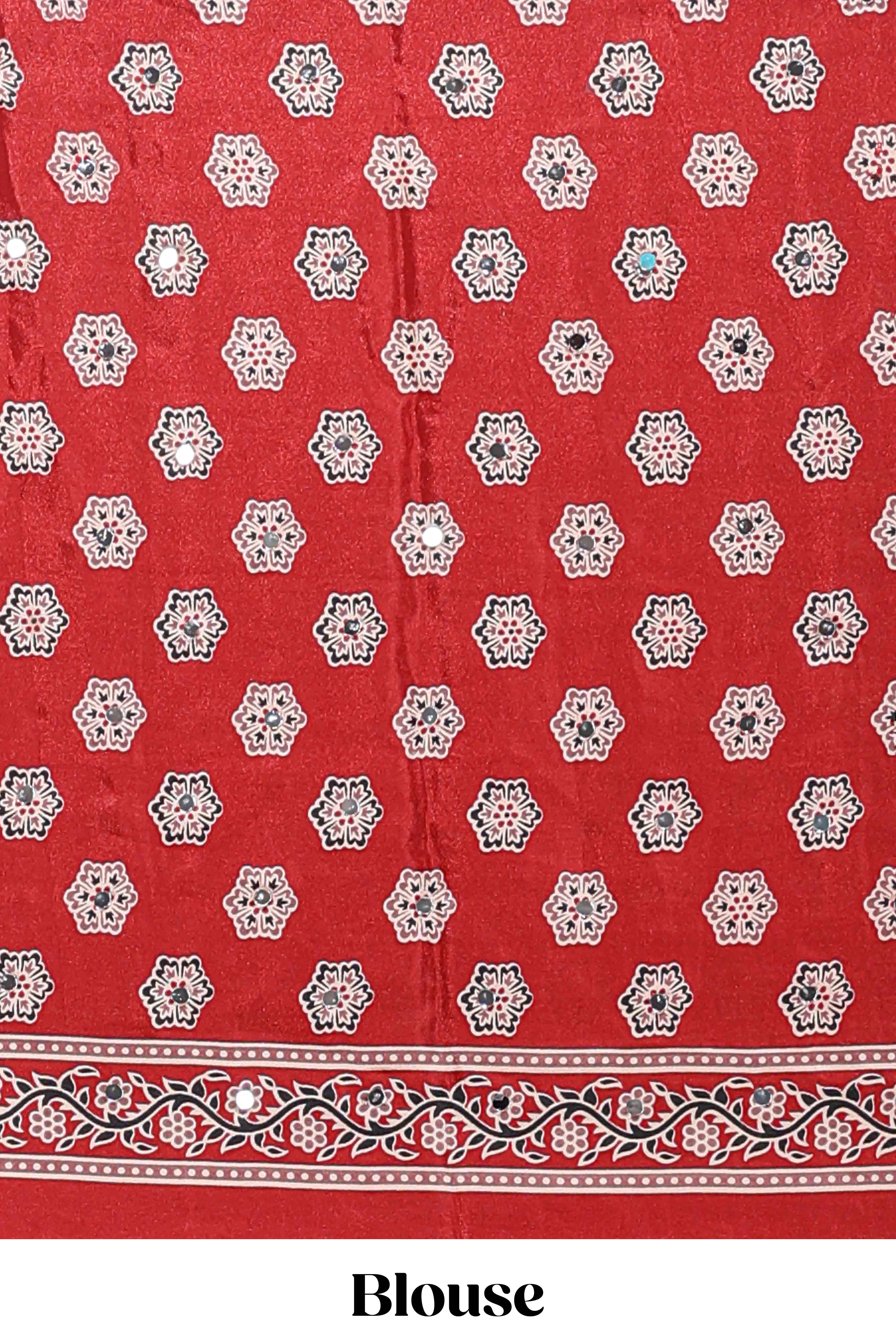 Borderless red floral design georgette saree with printed pallu and matching blouse