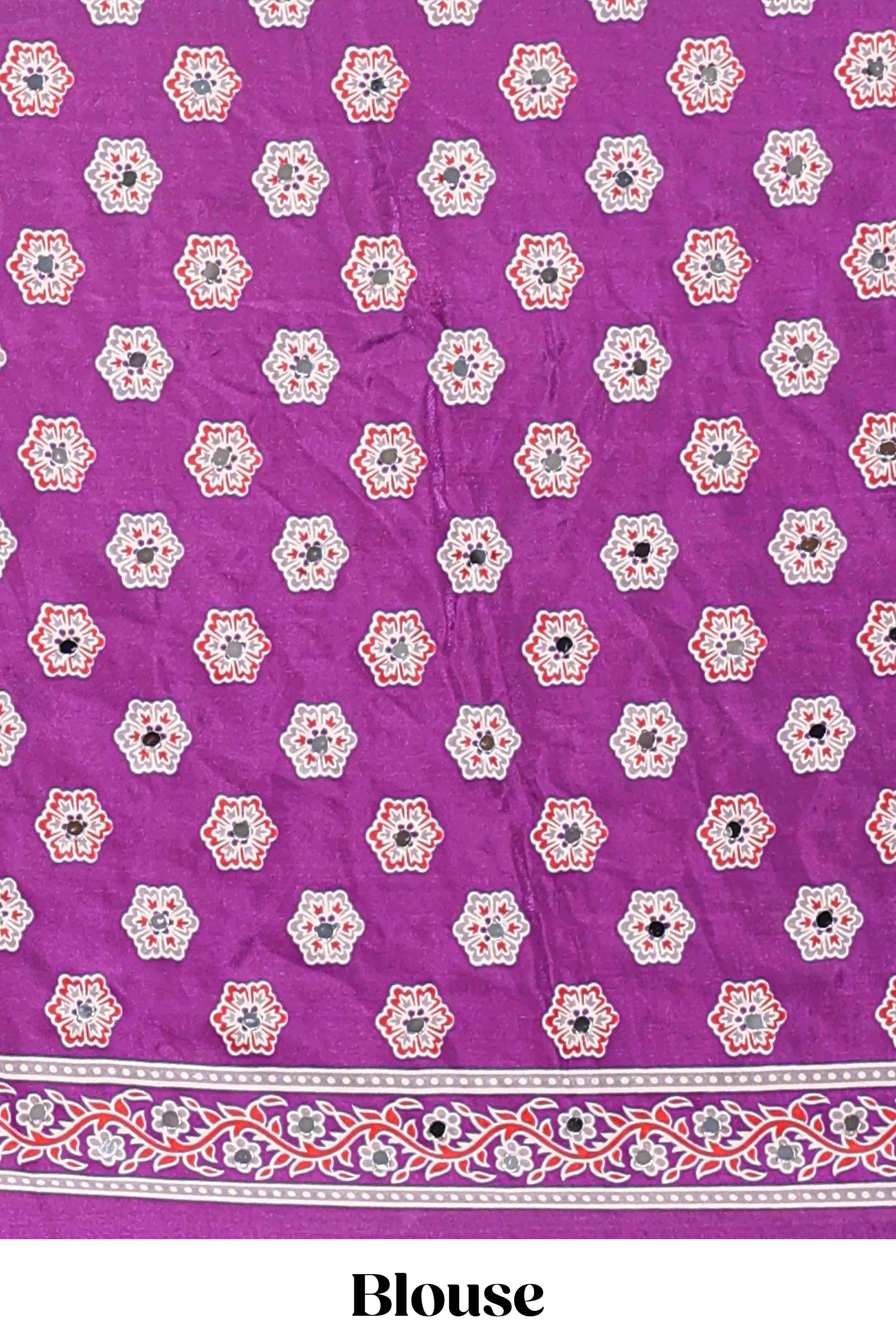 Borderless violet floral design georgette saree with printed pallu and matching blouse