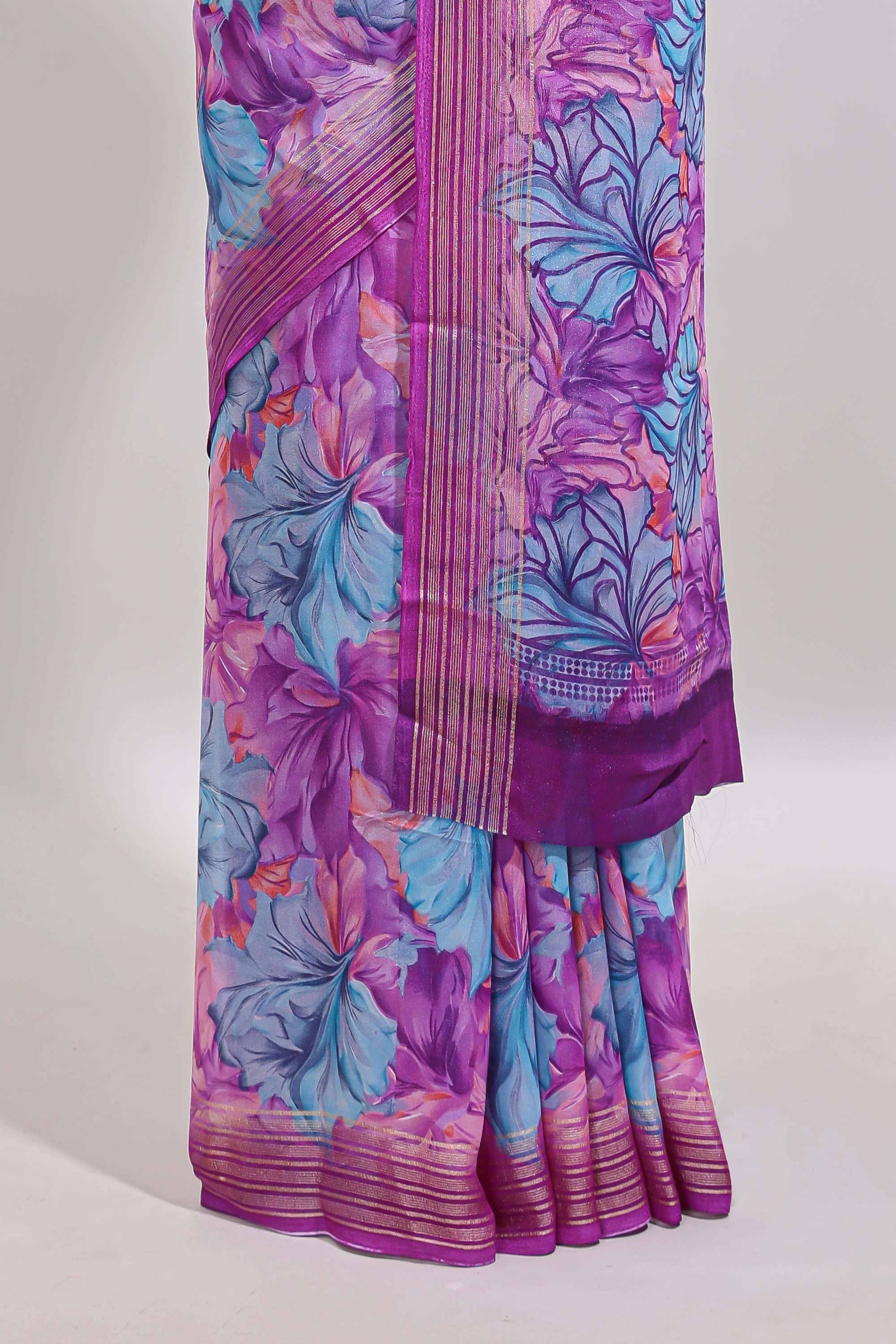 Lavender floral design georgette saree with self border and matching blouse