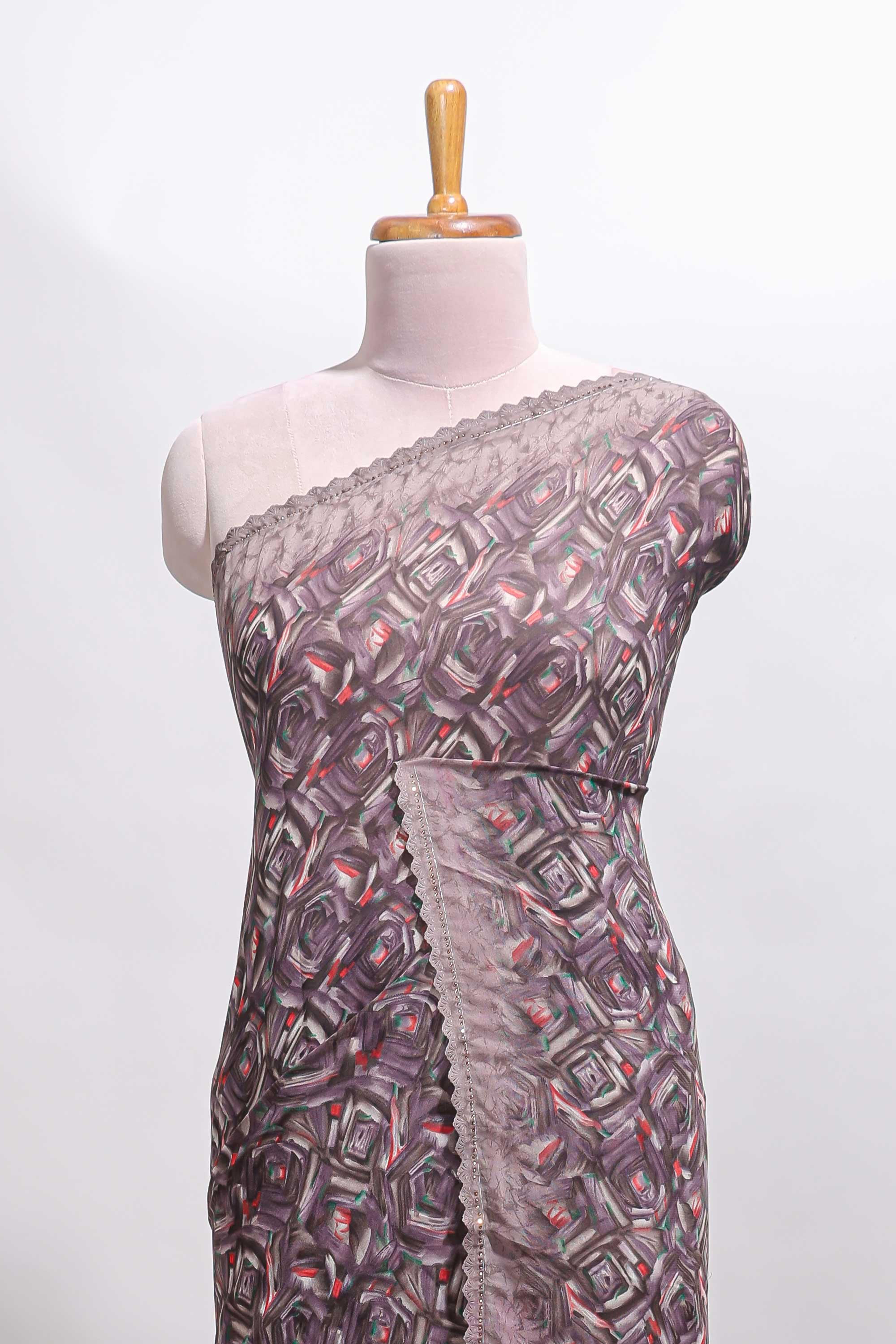Mauve brown geometirc digital print georgette saree with self scallop border and matching blouse
