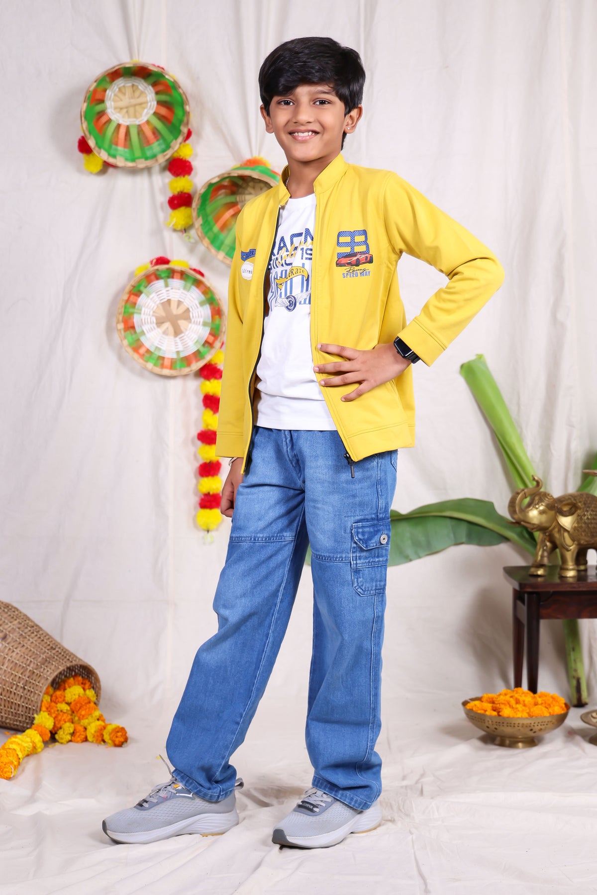 Yellow and white car print Jacket pant set with t-shirt for boys