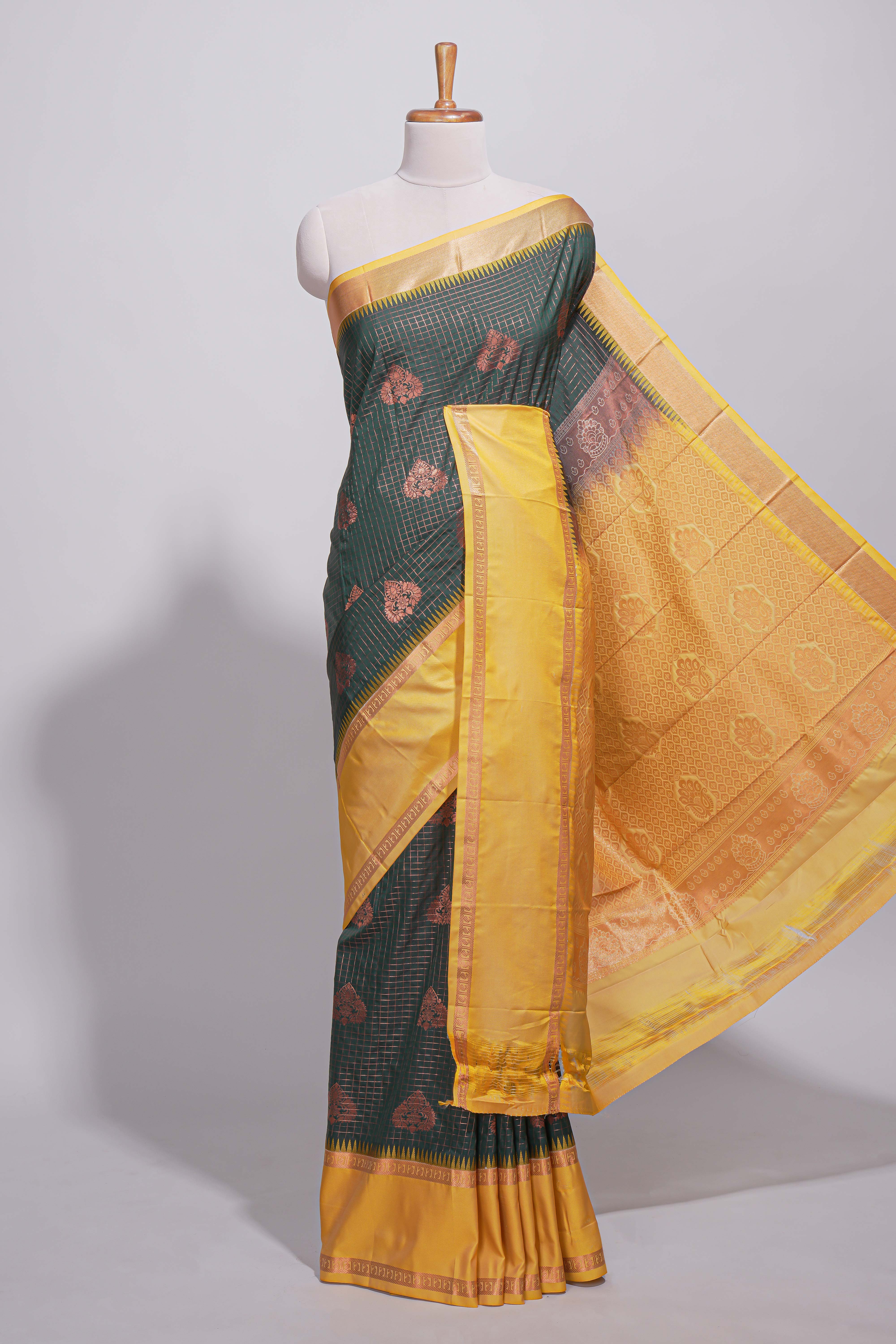 Deep bottle kotta cotton saree green with copper zari floral buttas a rich zari border and woven zari pallu with matching blouse piece