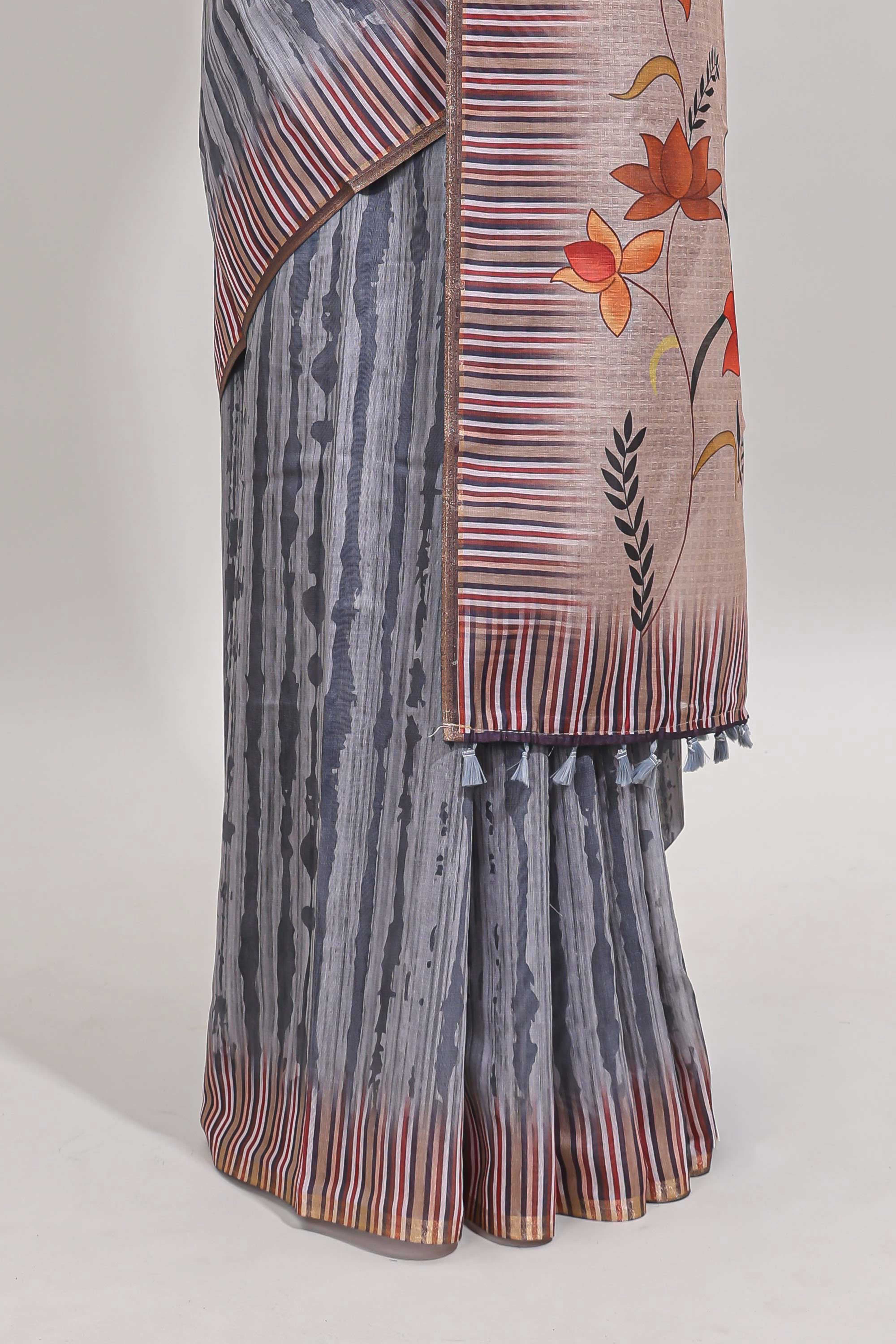 Grey striped digital print linen cotton saree with contrast border and floral design pallu