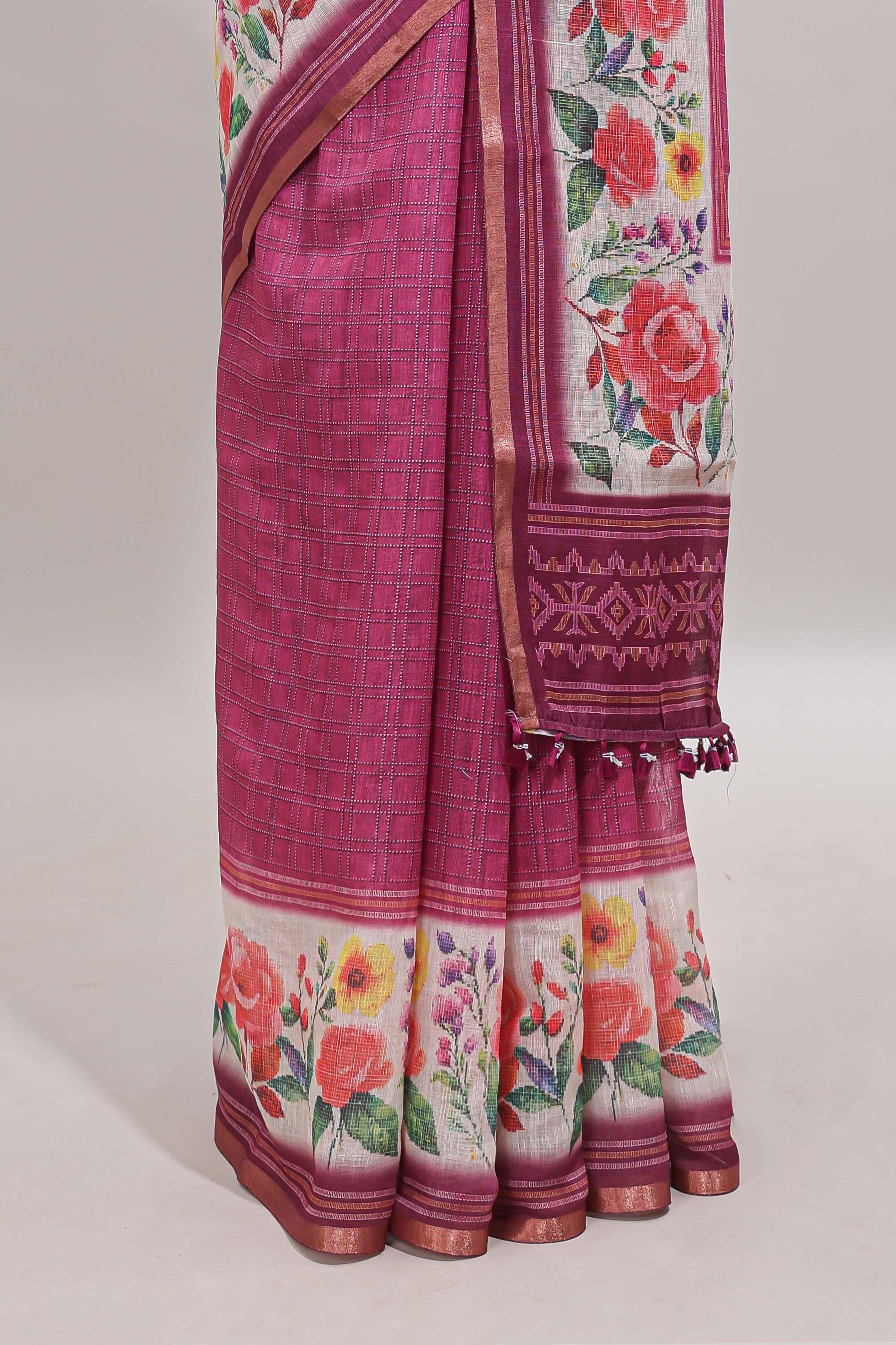 Pink checked bottom floral design linen cotton saree with self zari border and matching blouse