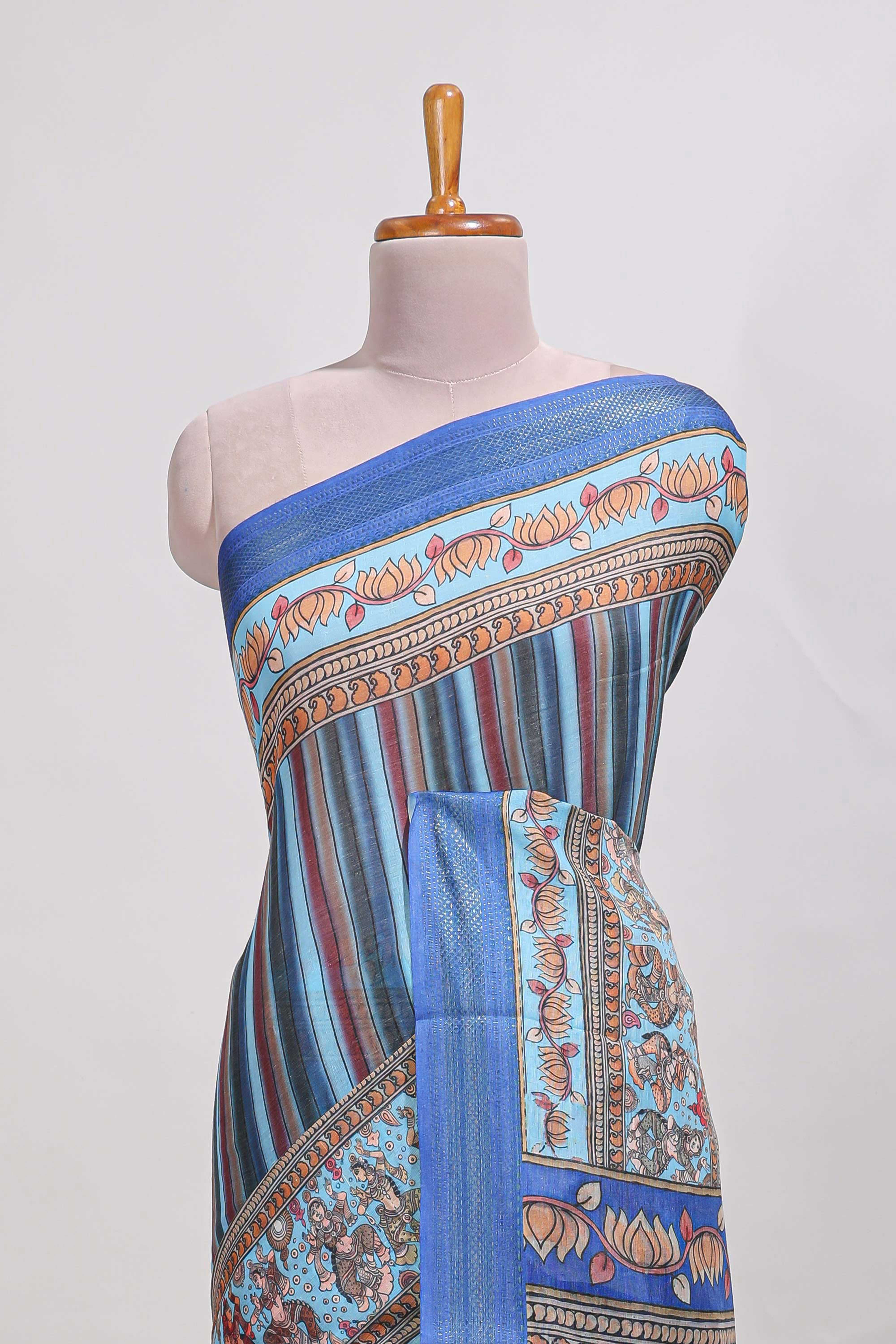 Bluelinen cotton saree chevron printed with floral printed border and plain blouse