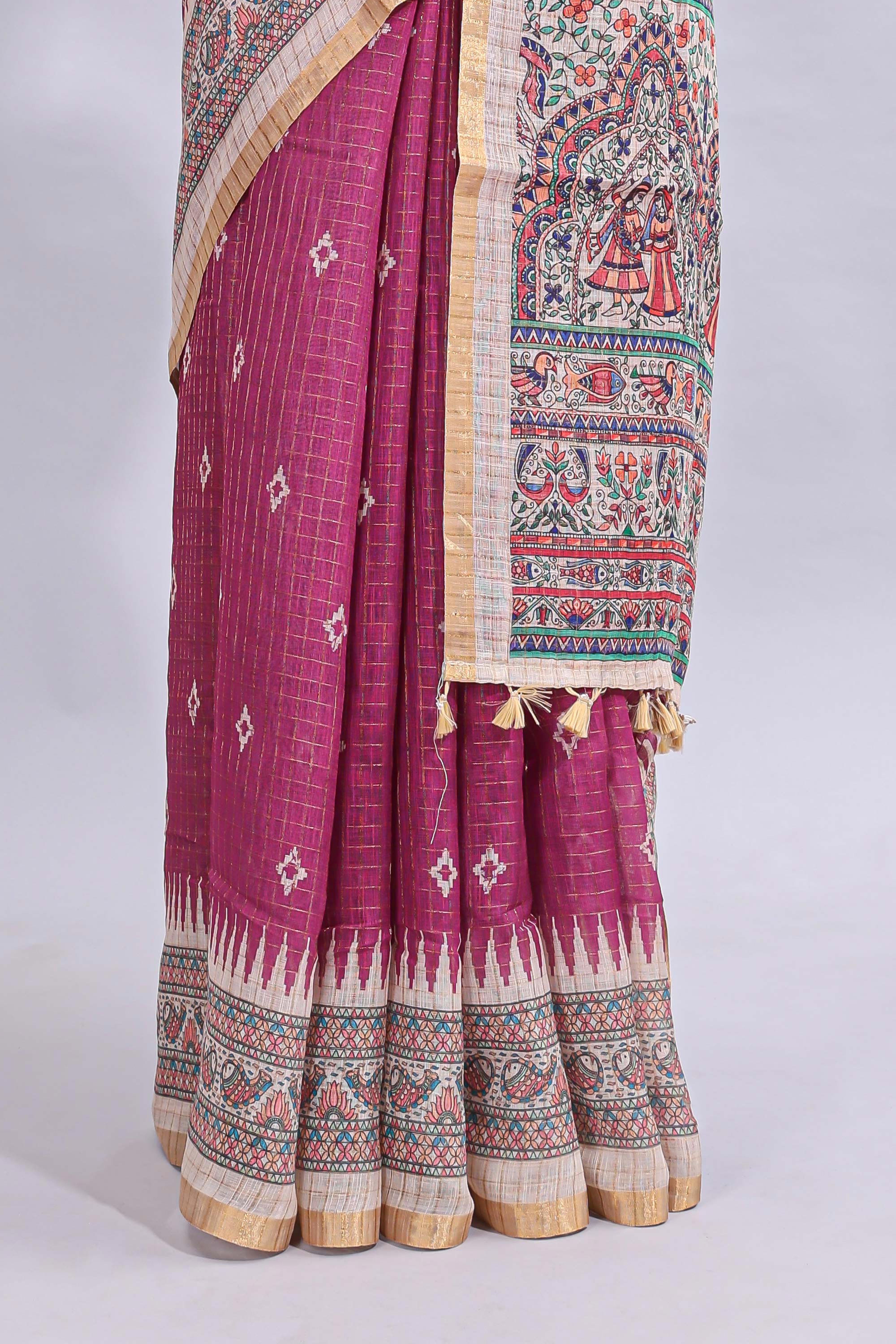 Magenta checked motifs design linen cotton saree with contrast zari border and printed blouse