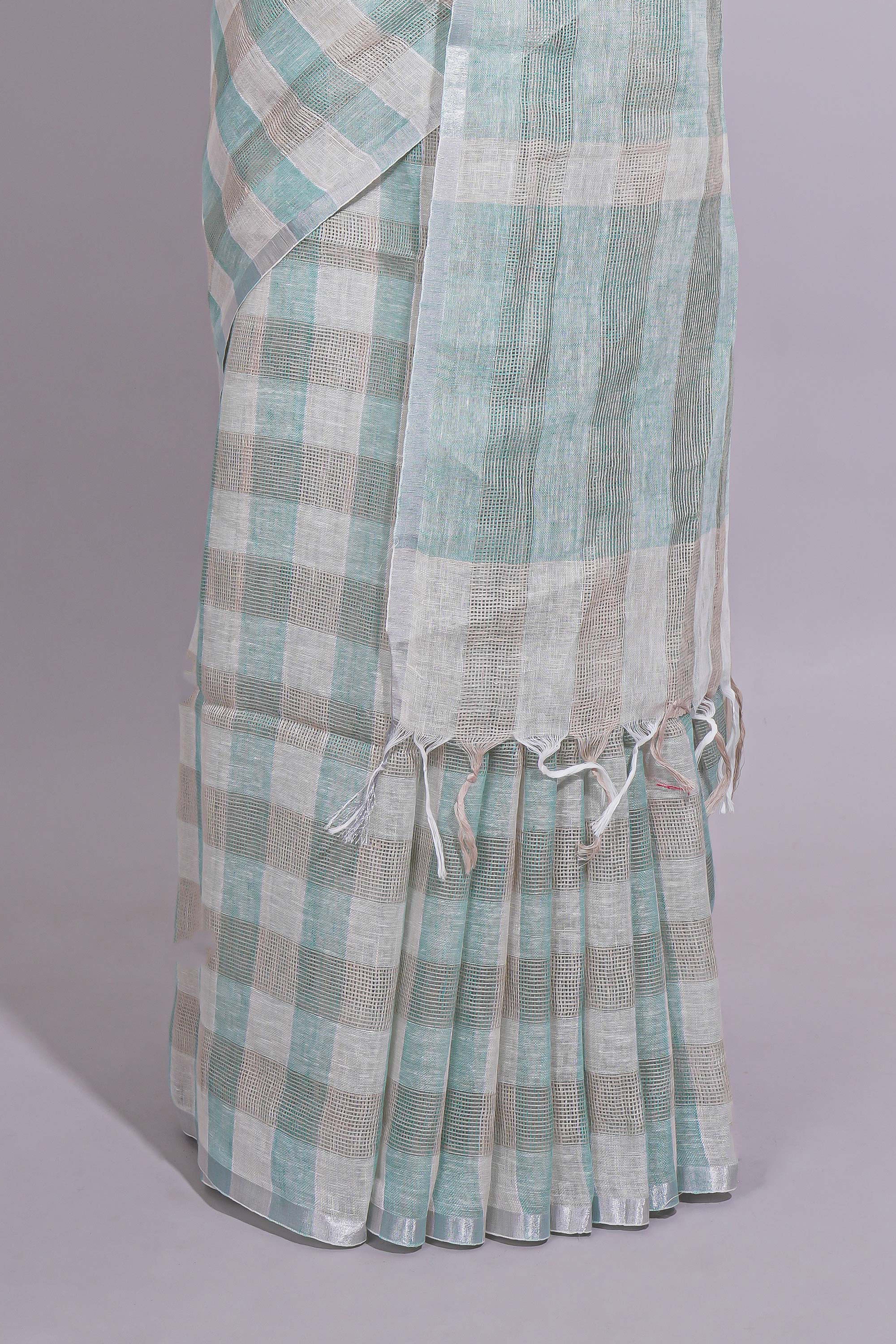 Light Green Checked Linen Cotton Saree with Matching Pallu and Contrast Blouse