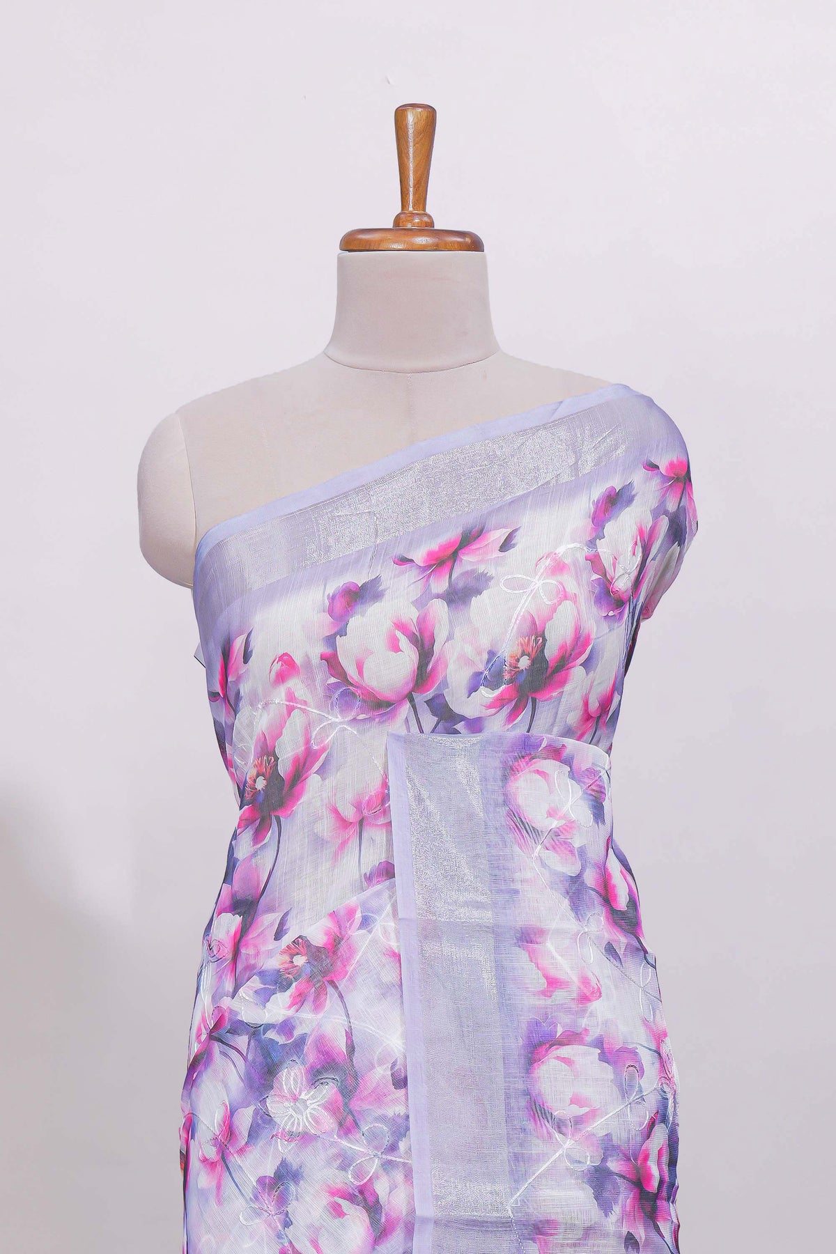 White floral designed linen cotton saree with self zari border and mathing blouse