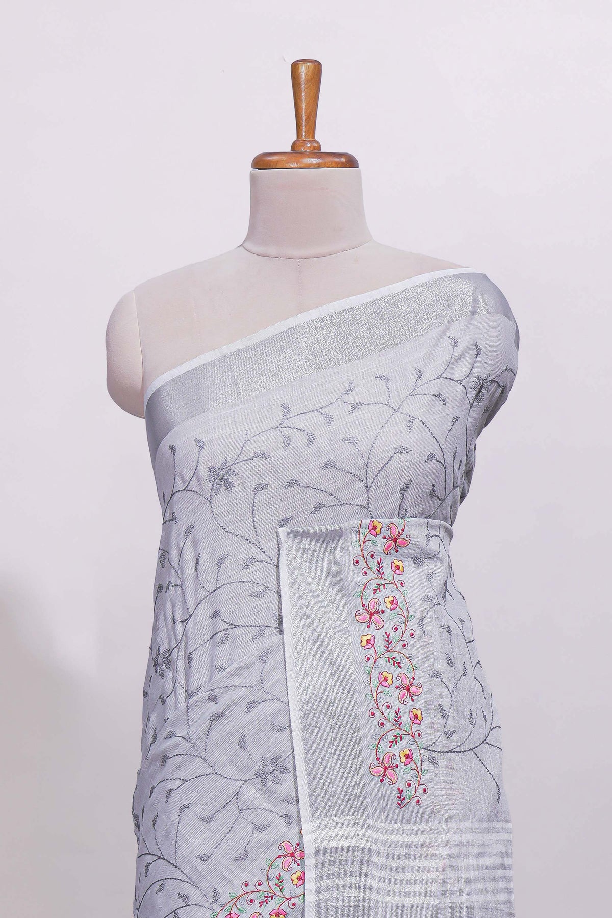 Grey floral designed linen cotton saree with self border and matching blouse
