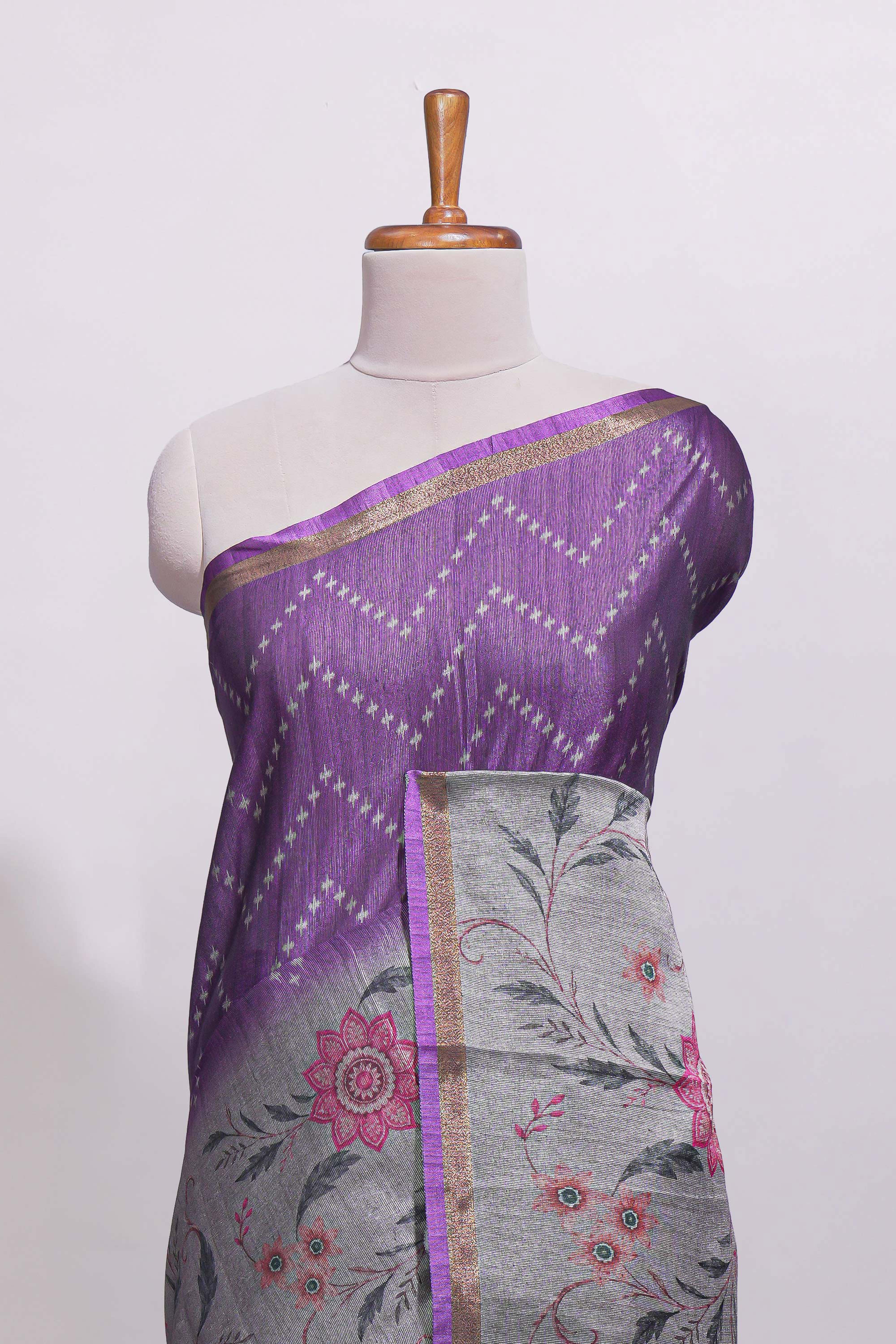 Purple geometric designed linen cotton saree with contrast border and blouse