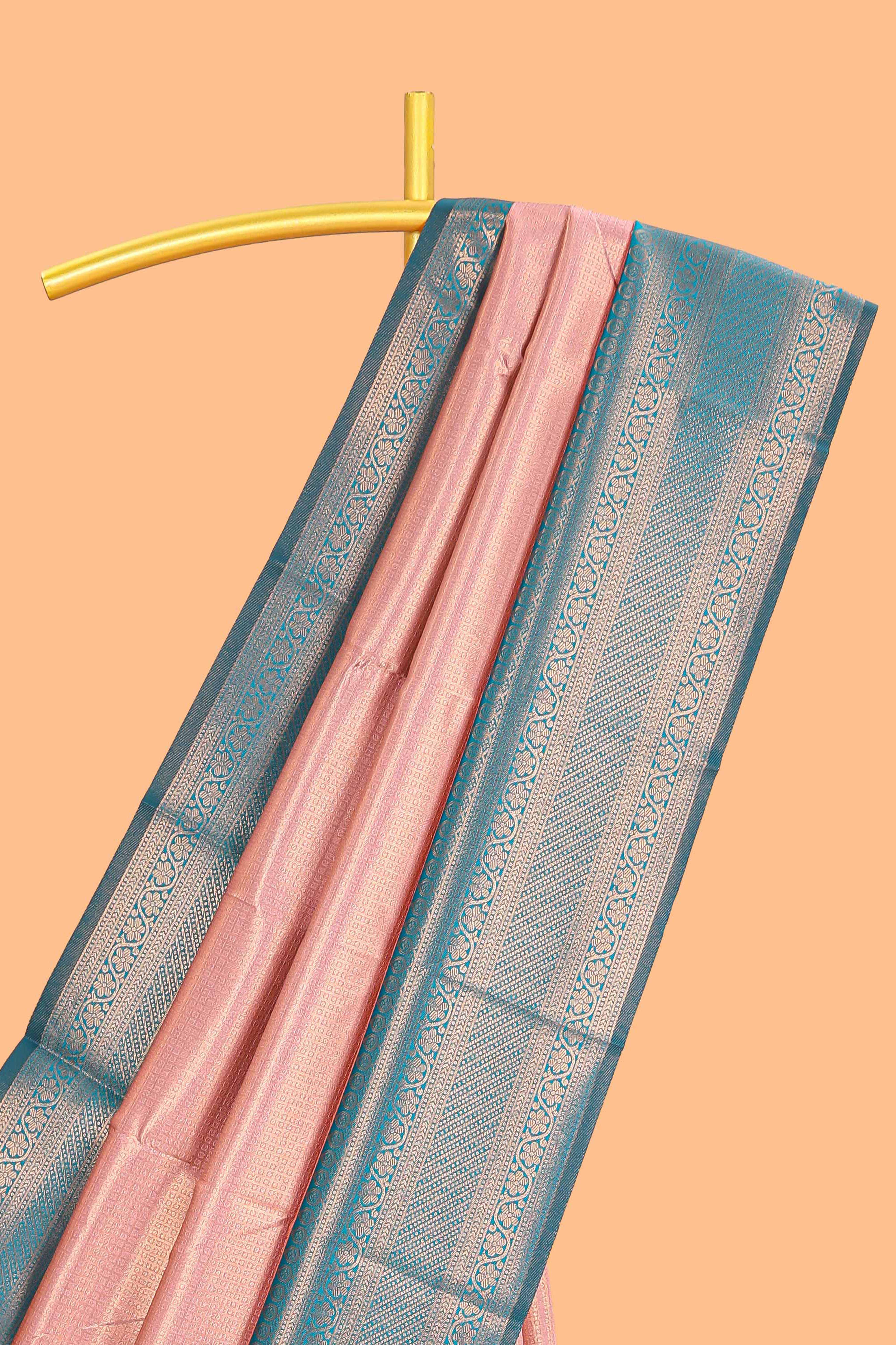 Pink small zari checked design litchi silk saree with contrast zari border and blouse