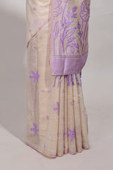 Lavender floral printmunga cotton sareewith matching floral print pallu along with tassles